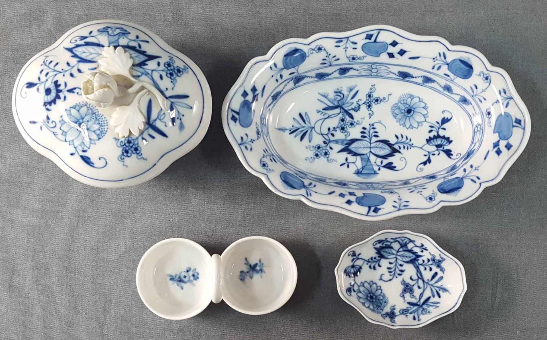 Porcelain Meissen, Zwiebelmuster. - Image 11 of 18