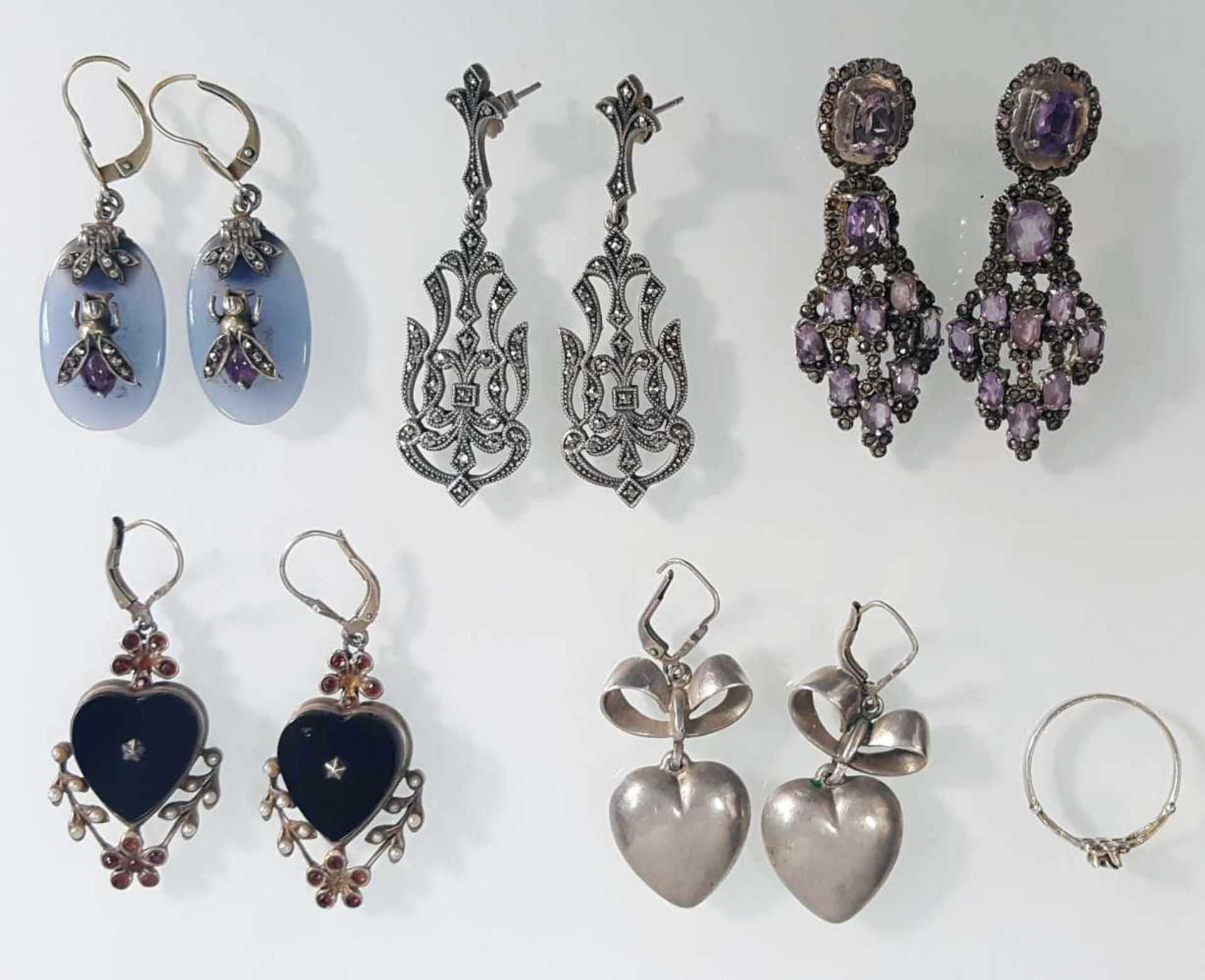 Silver jewelry. Pendants, rings, earrings, watch and brooches. - Image 4 of 12
