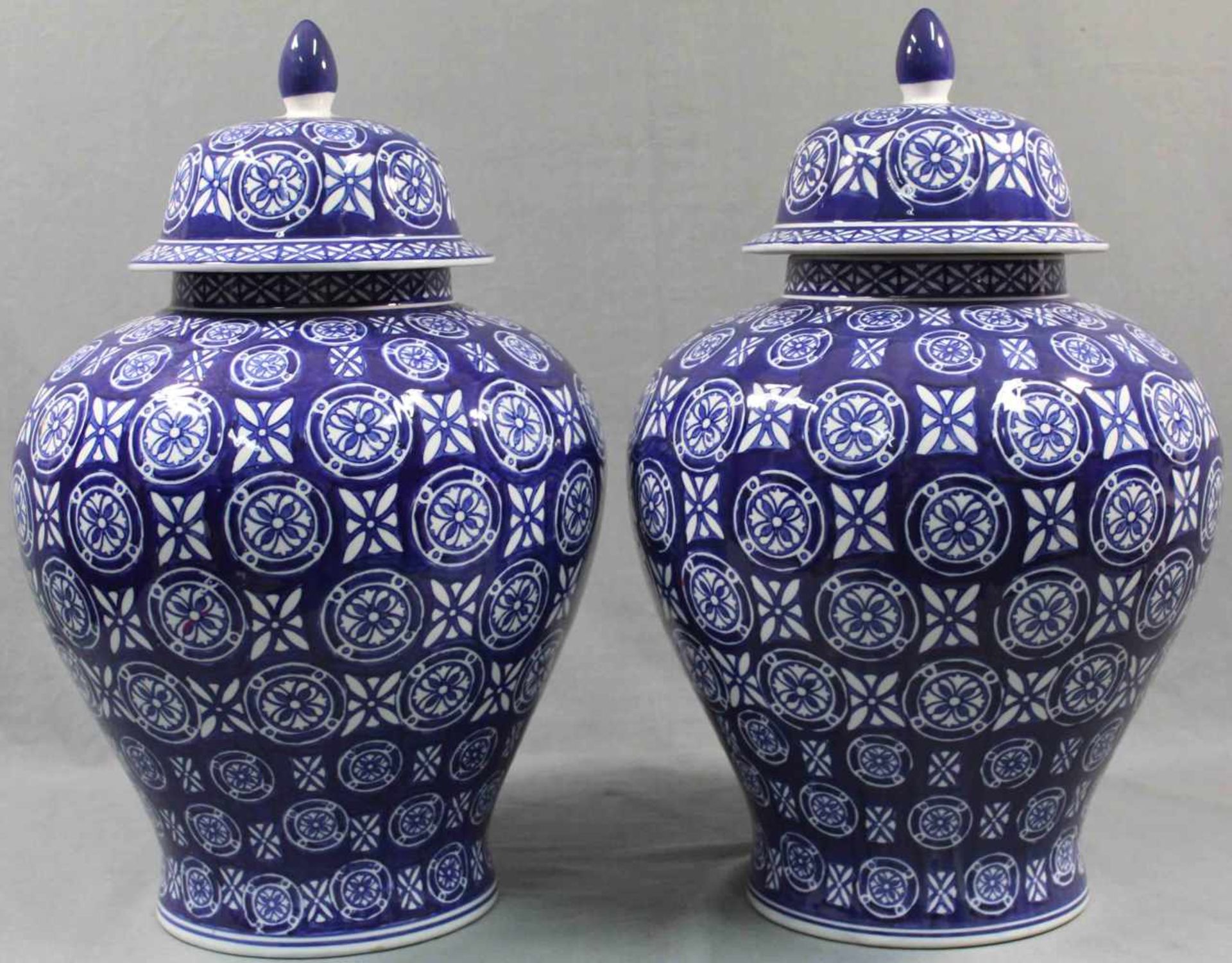 2 lidded vessels. Porcelain. Proably China.