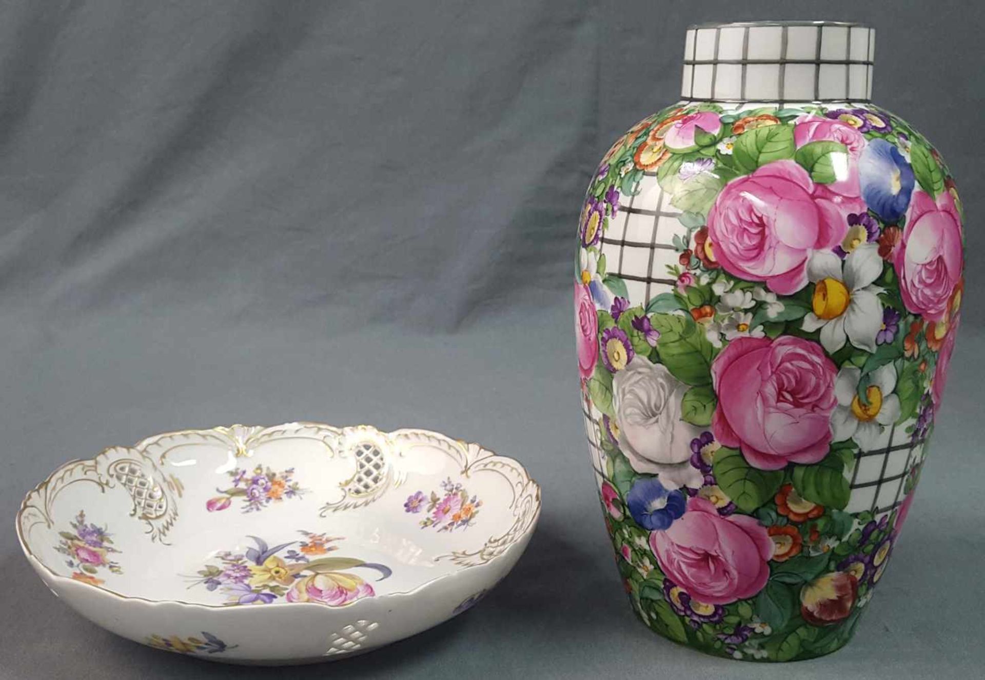 Joseph WACKERLE (1880 - 1959). Vase for Nymphenburg porcelain. - Image 3 of 10