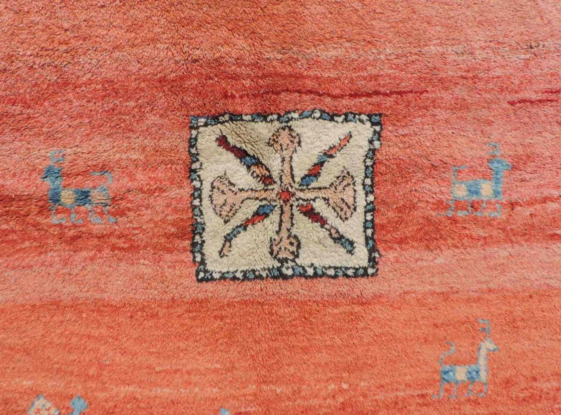Gabbeh Persian carpet. Iran. Tribal rug - Bild 6 aus 7