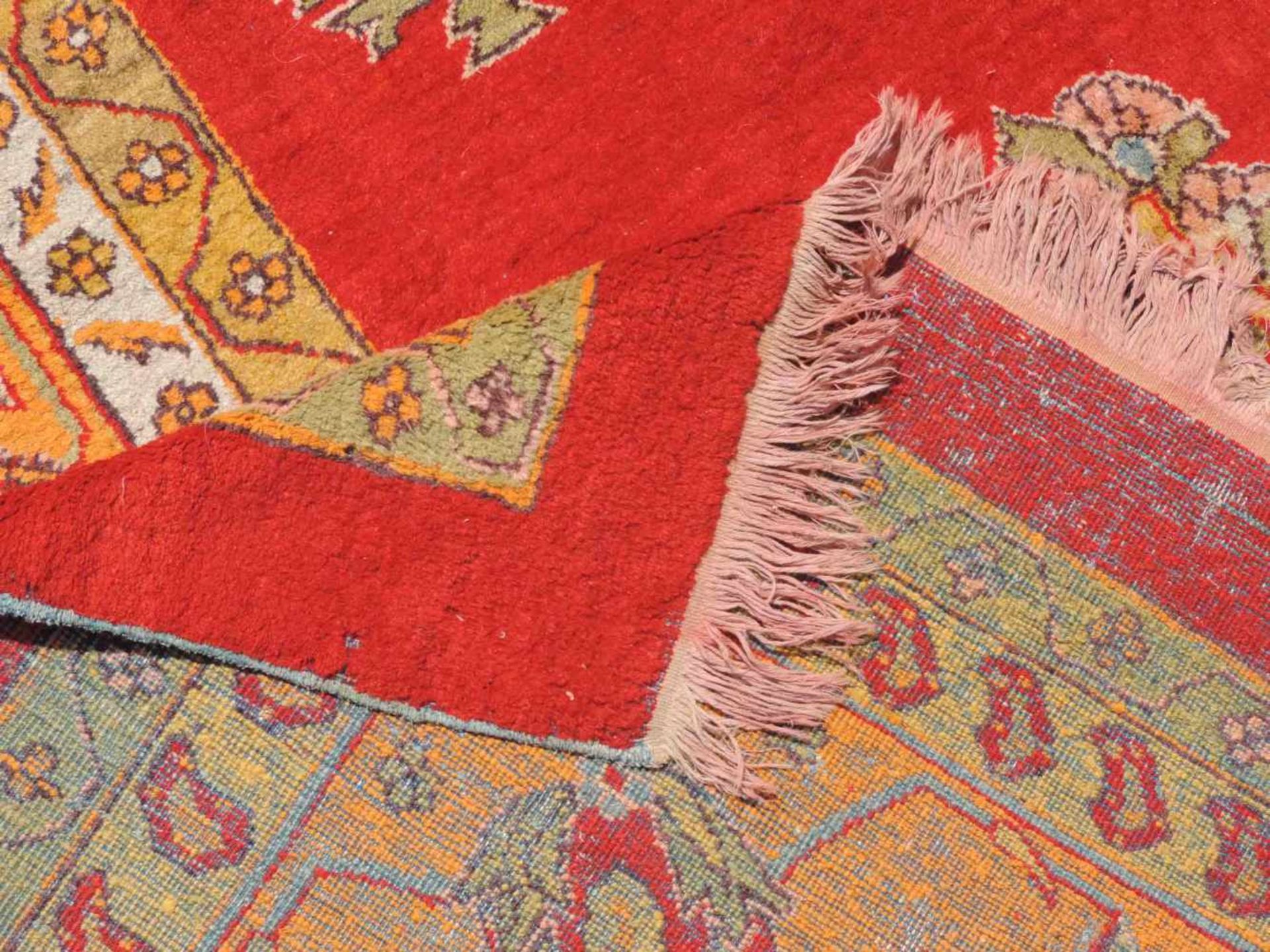 Mughal carpet. Deccani, India around 1800. - Image 2 of 10