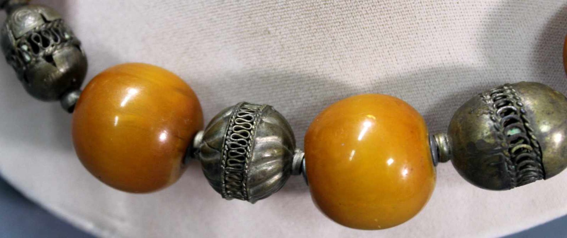 Amber necklace. Intermediate balls probably silver. Egypt. - Image 2 of 5