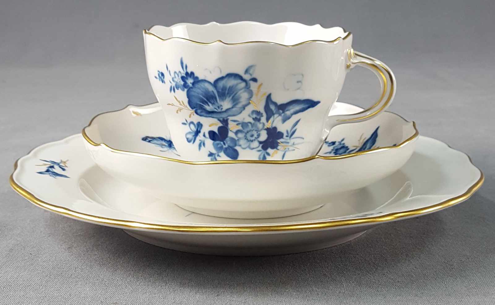 Coffee service Meissen porcelain for 12 persons. No coffee pot. - Image 10 of 19