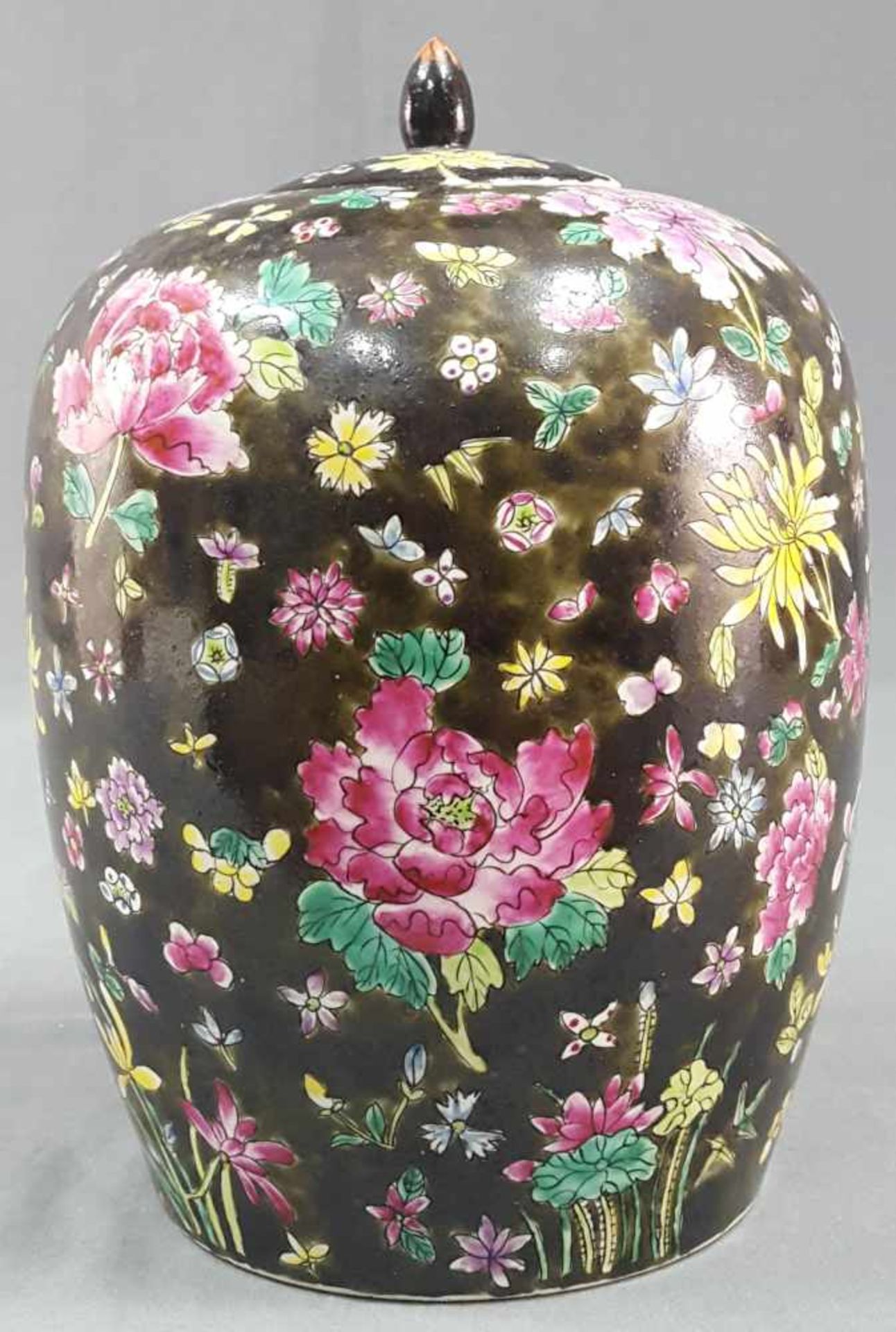 Ginger pot. Proably China around 1900. - Image 3 of 9