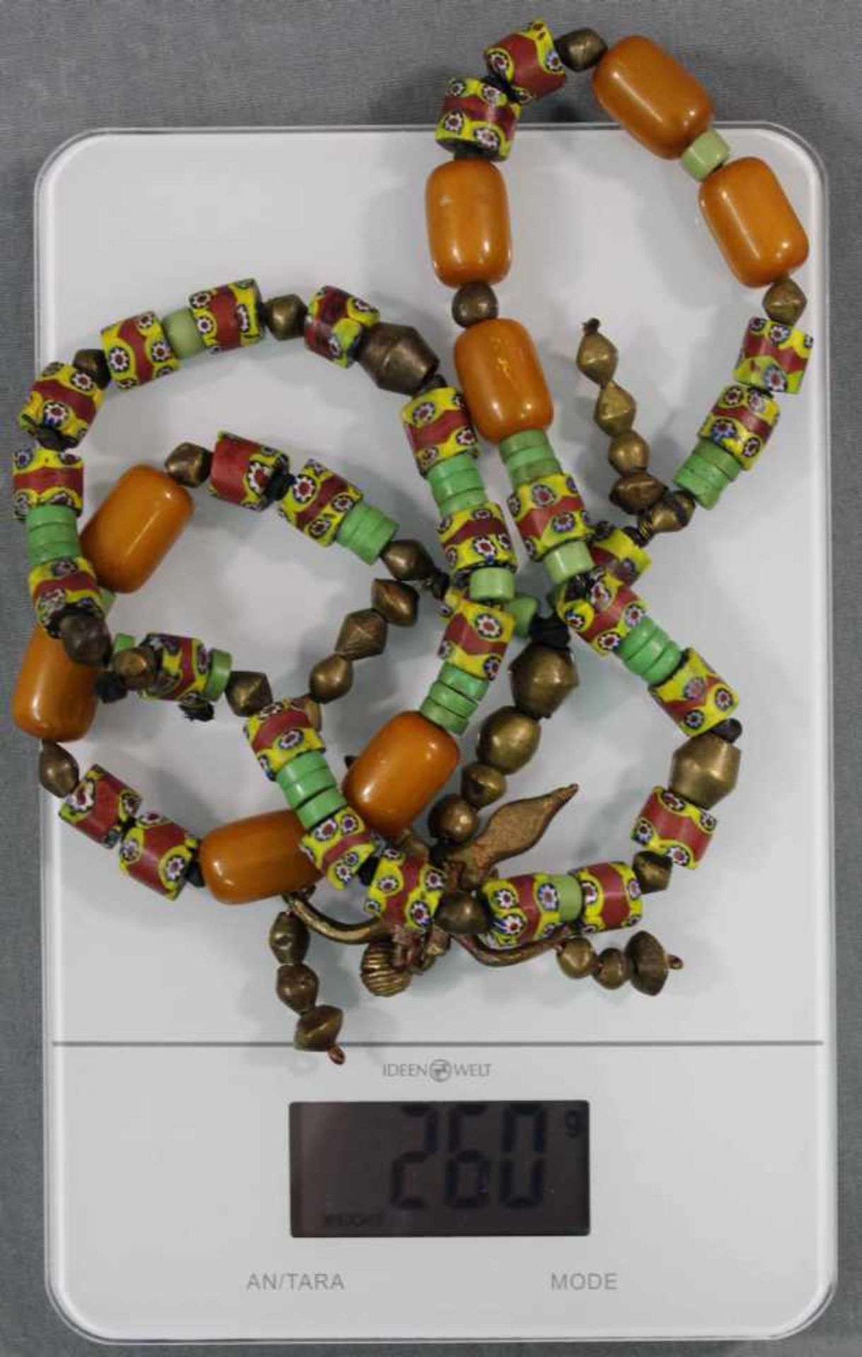 Necklace with amber, glass and brass. Nigeria. - Image 5 of 5