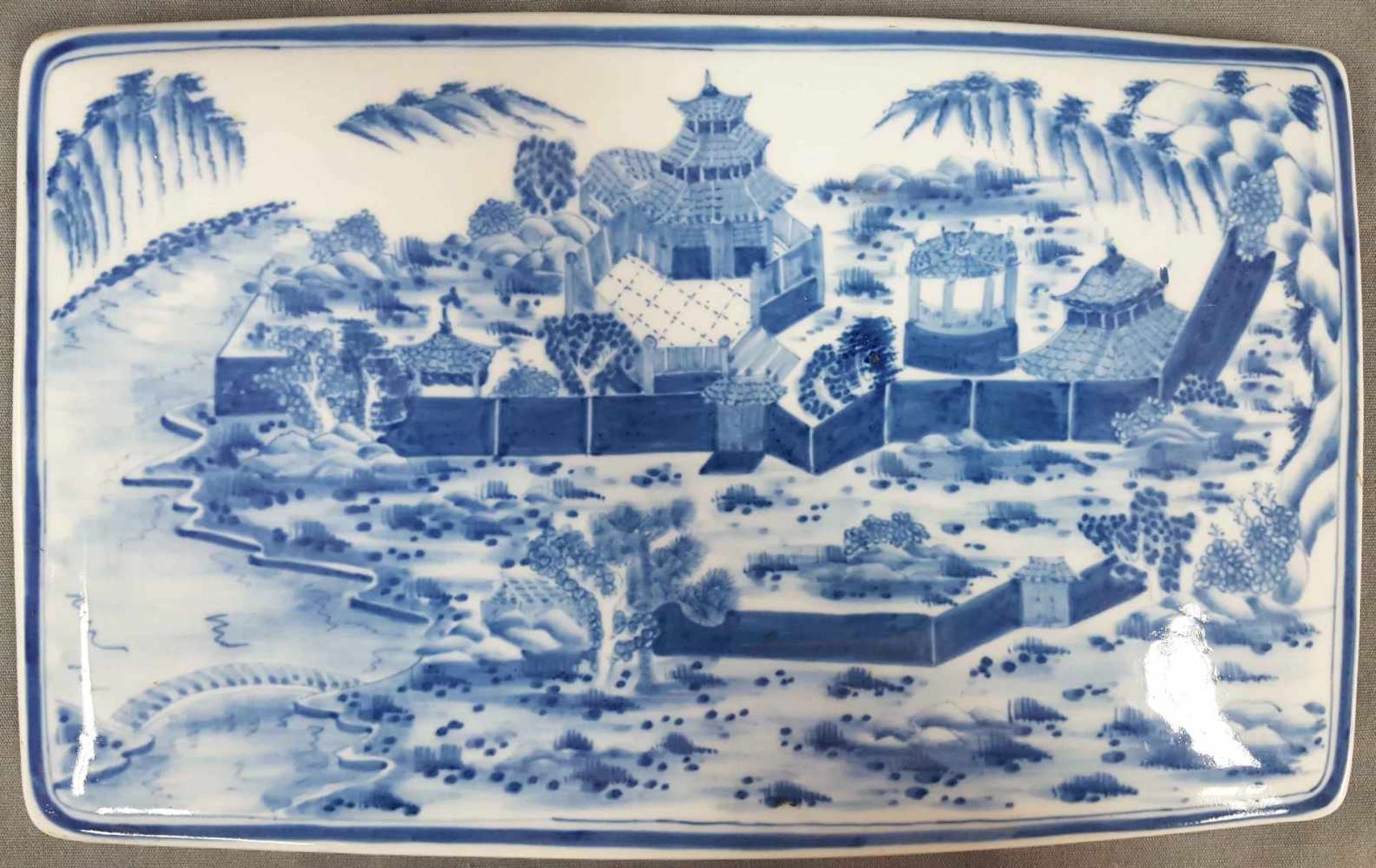 2 plates China. - Image 2 of 5