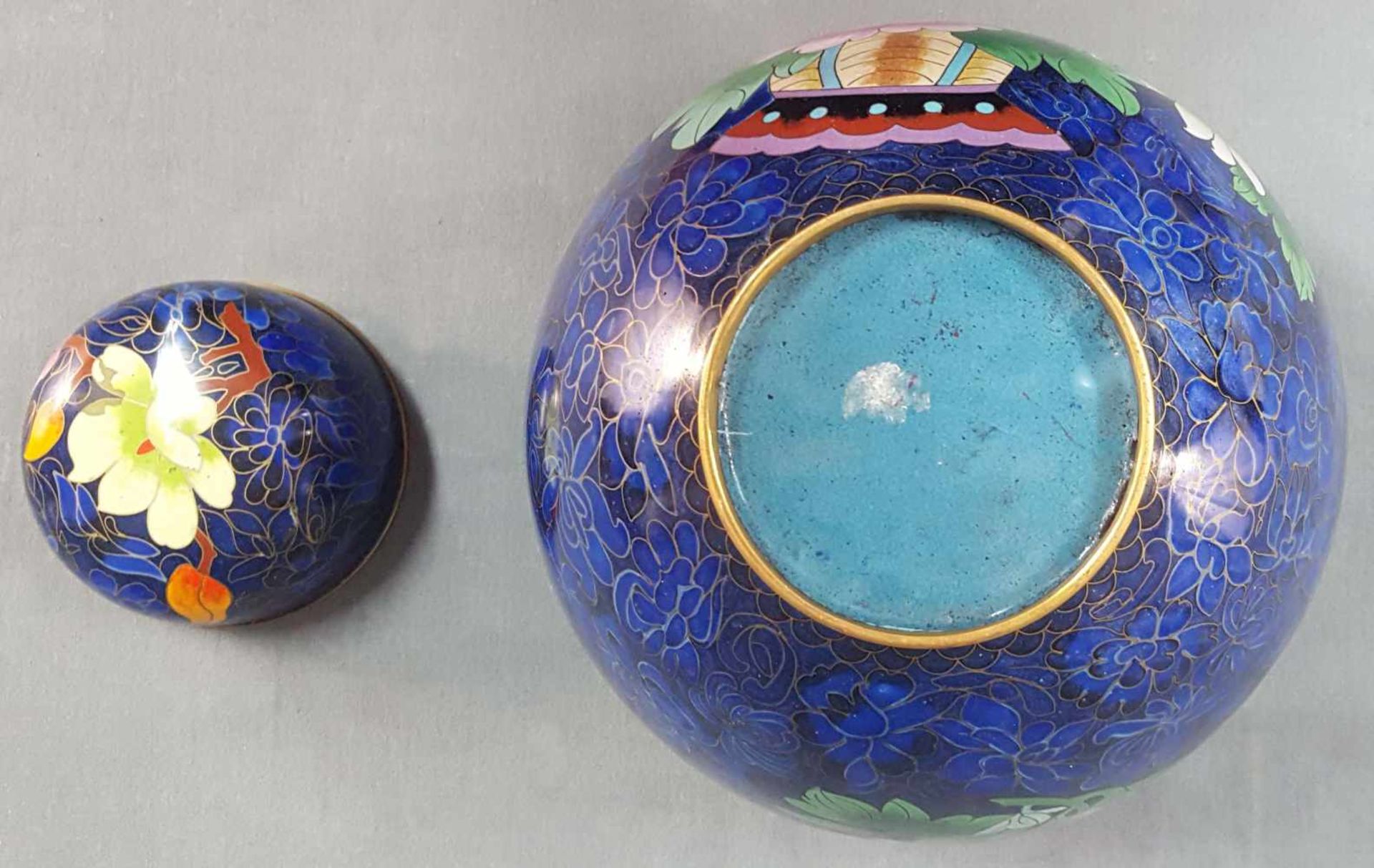 Cloisonne lidded vase with lotus flower. Ginger pot. - Image 7 of 9