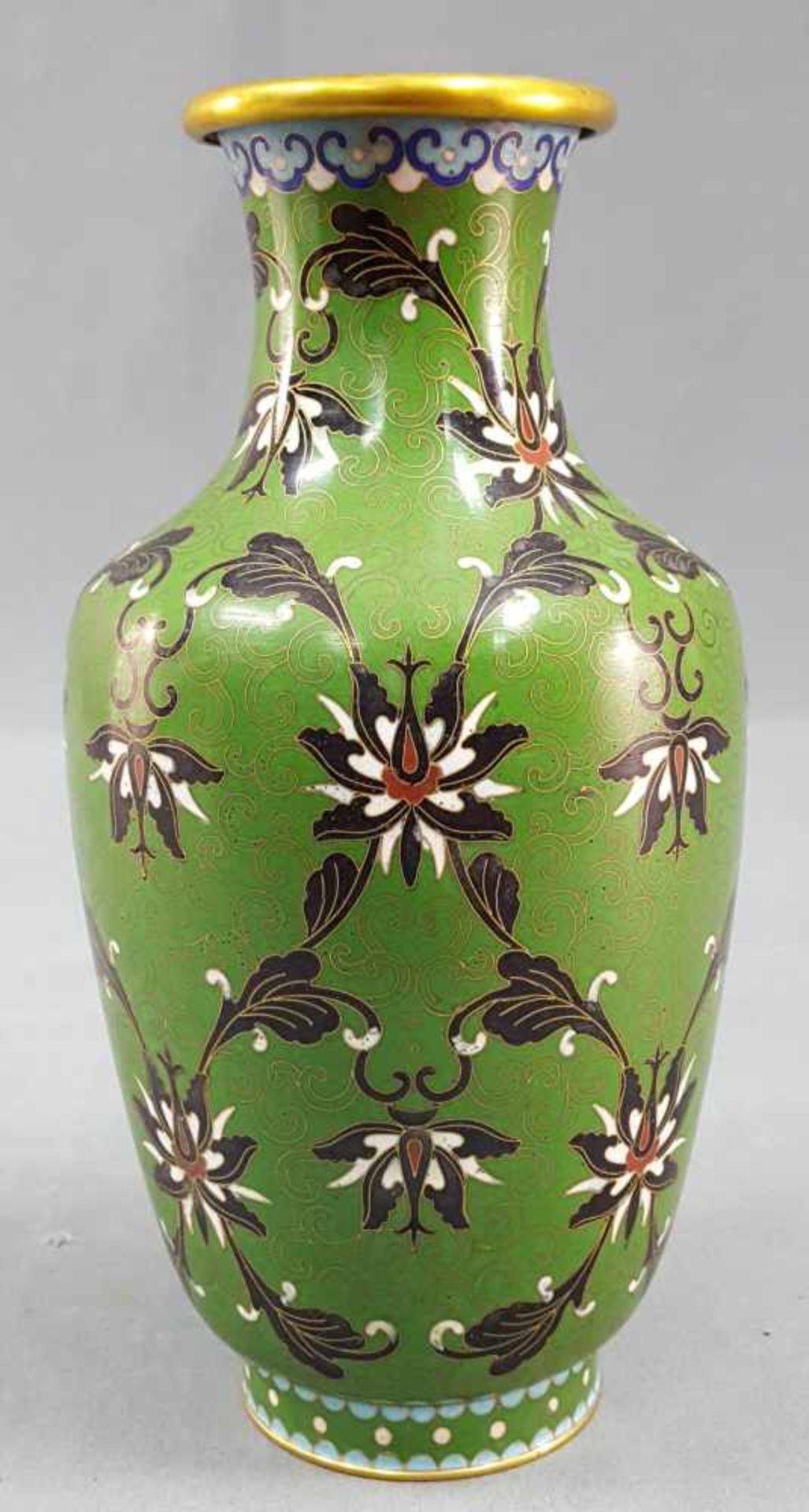 Green Cloisonne vase. Proably China old, around 1920. - Image 3 of 5