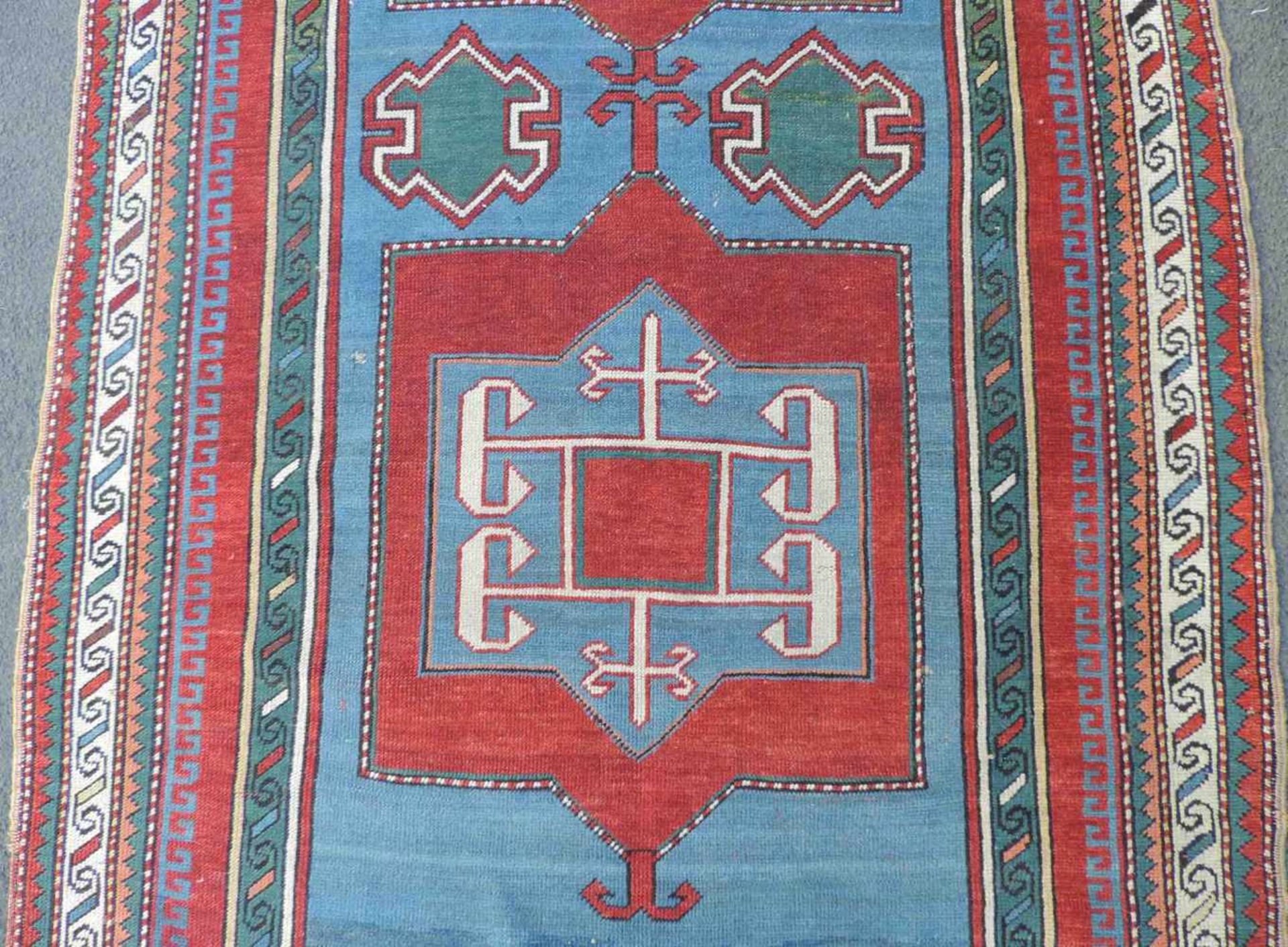 Kazak carpet. Caucasus. Old, around 1930. - Bild 3 aus 6