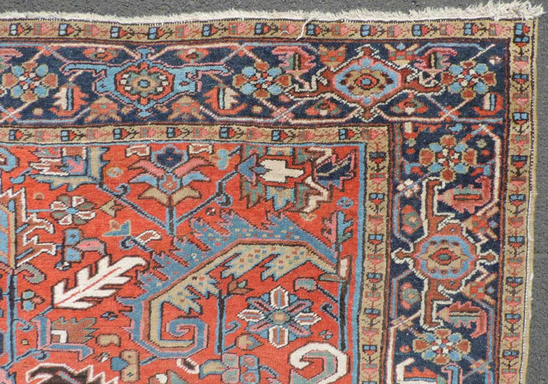 Heriz Persian carpet. Iran. Old, around 1940. - Image 5 of 14