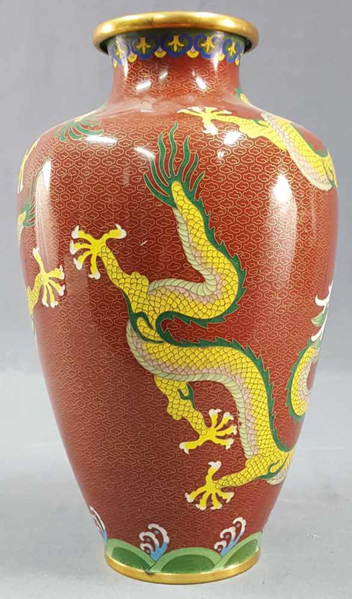 Cloisonne vase with imperial yellow dragon. - Image 2 of 6
