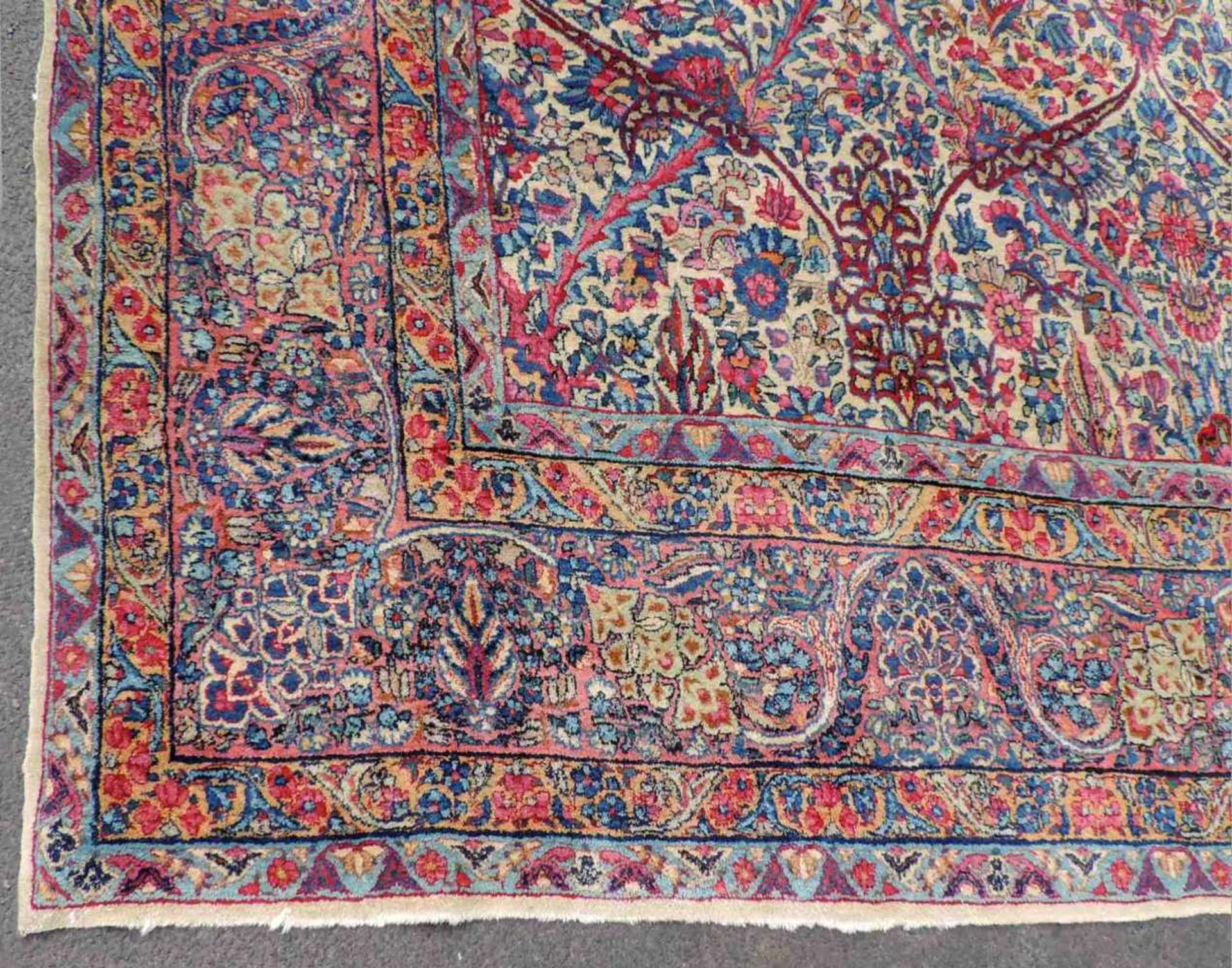 Kerman Persian carpet. Iran. Old, around 1925. Fine knotting. - Bild 4 aus 11