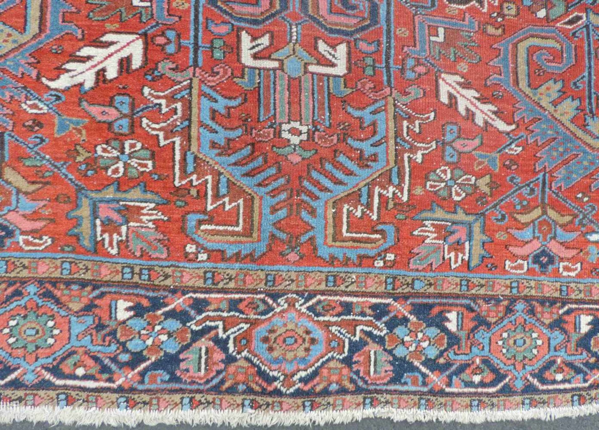 Heriz Persian carpet. Iran. Old, around 1940. - Image 8 of 14