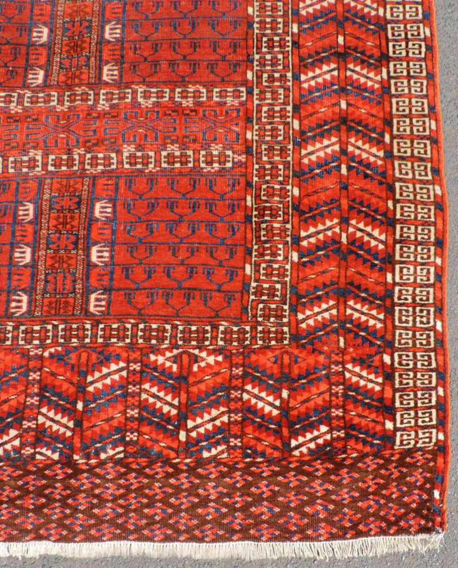 Tekke Engsi tribal carpet. Turkmenistan. Antique, around 1870. - Image 3 of 6