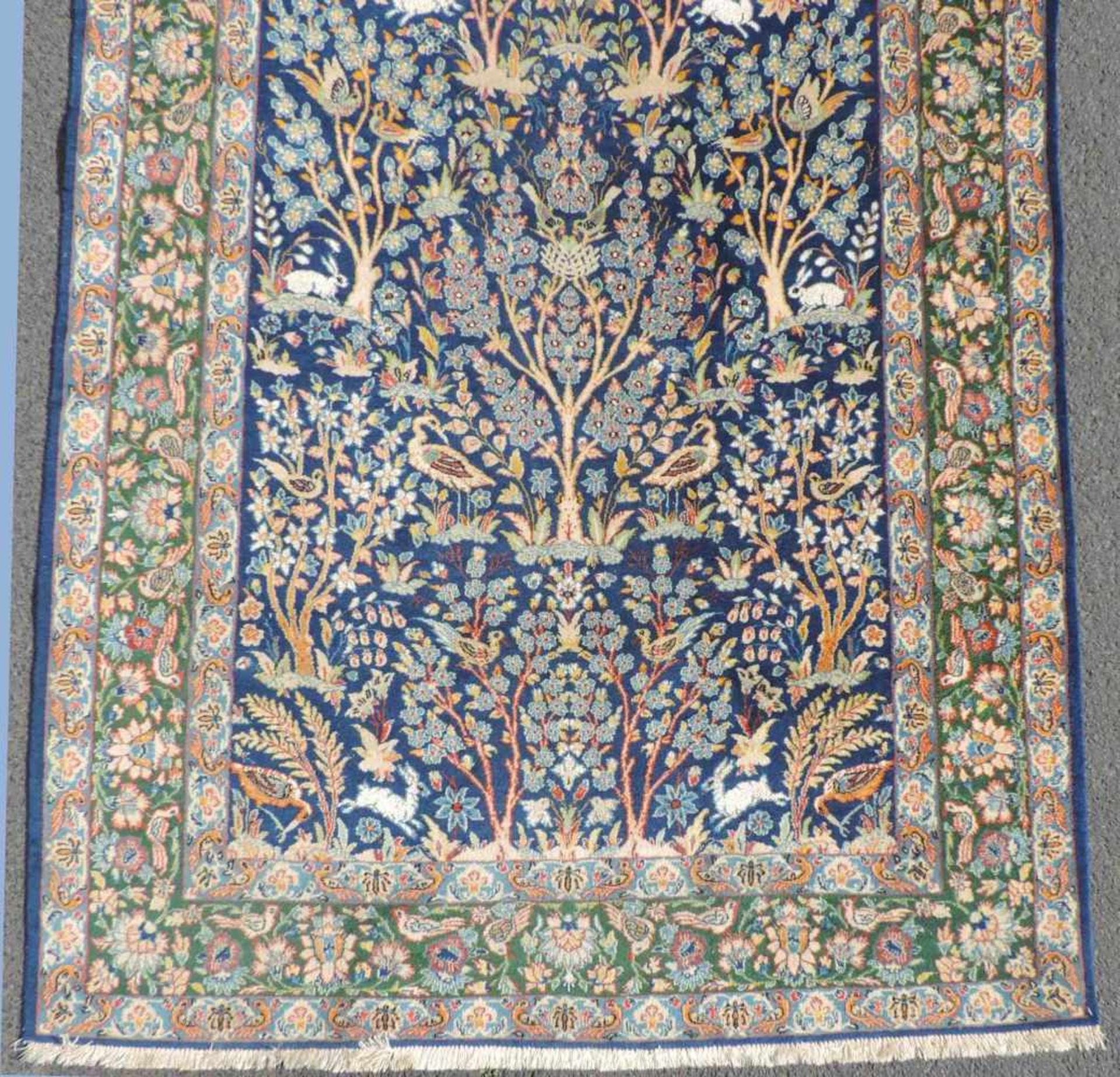 Isfahan Rug. Very fine knotting. - Image 2 of 4