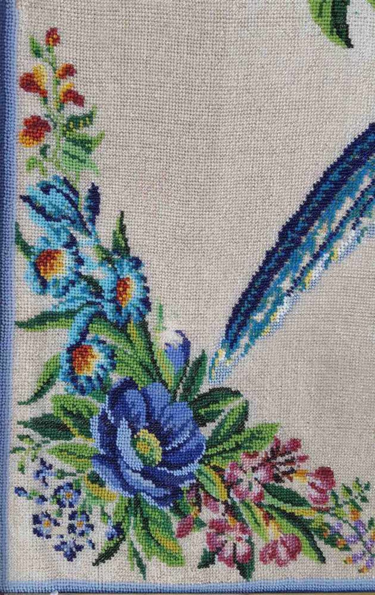 Beadwork Embroidery. Europe. Antique, 19th century. Blue Jay? - Bild 3 aus 4