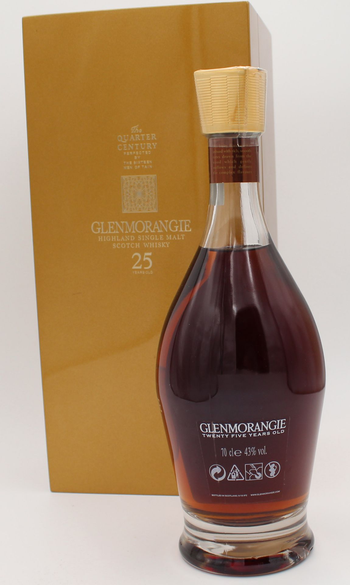 Glenmorangie 'The Quarter Century'25 Year Old Single Malt Scotch Whisky, Highlands, Scotland.A whole - Bild 3 aus 6