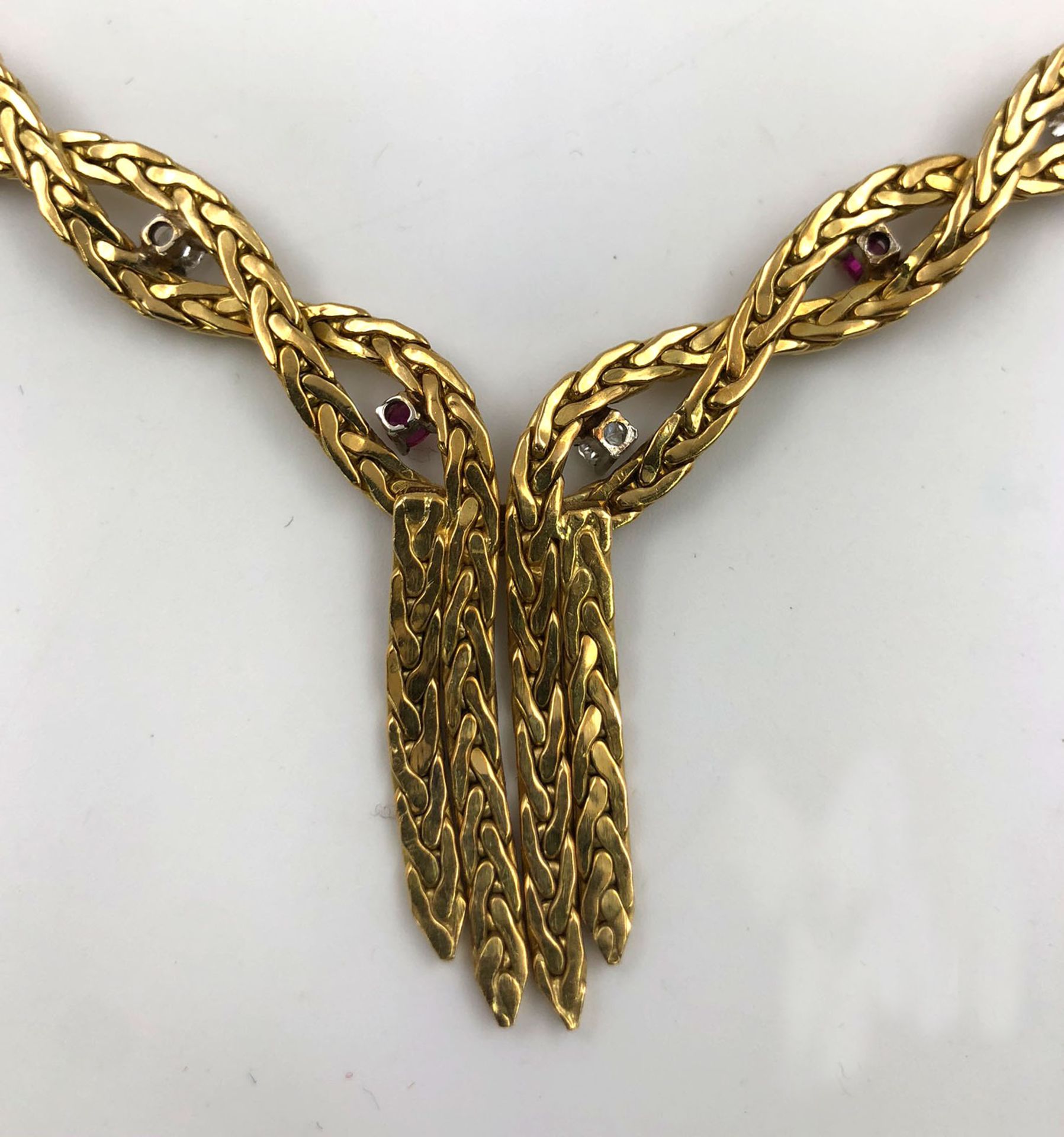 Gold 750 necklace with diamonds and rubies.Total weight 41.3 grams. The 3 diamonds together total - Image 7 of 10