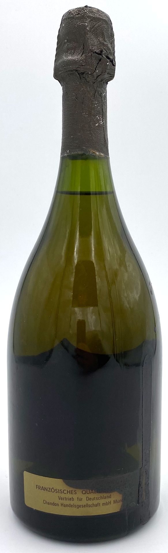 1973 Dom Perignon Brut, Champagne, France.A whole bottle. 75 cl. Luxury champagne from Moét et - Bild 3 aus 6