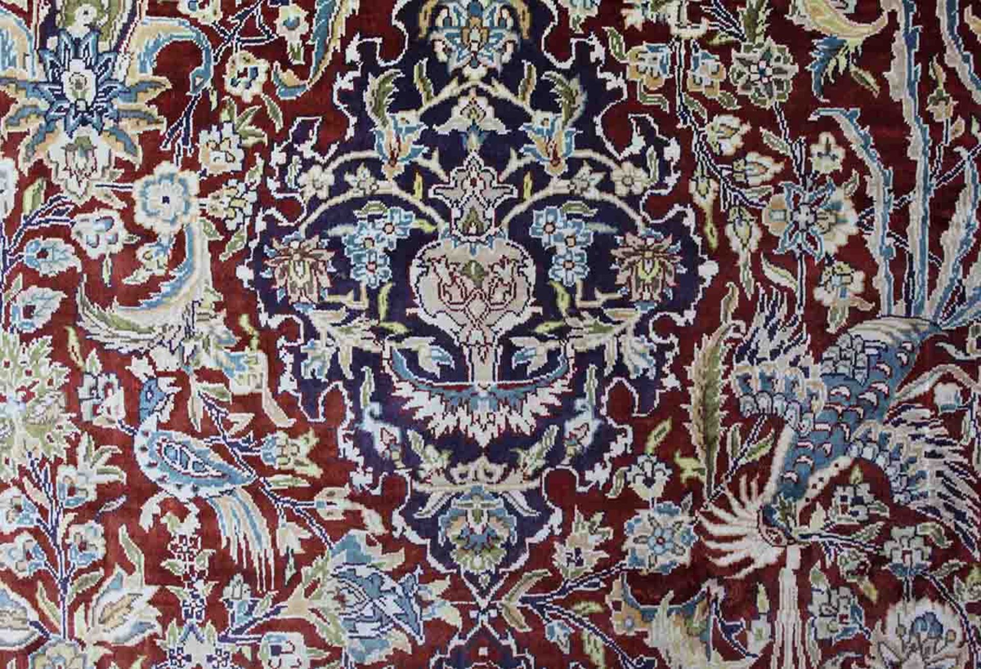 Hereke silk rug. Extremely fine weave.154 cm x 92 cm. Carpet. Knotted by hand. Silk on silk.Hereke - Image 4 of 6