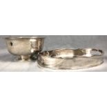 Tray and large bowl. Silver 925, sterling.1801 grams. Up to 35 cm x 25 cm. Hallmarked.Tablett und