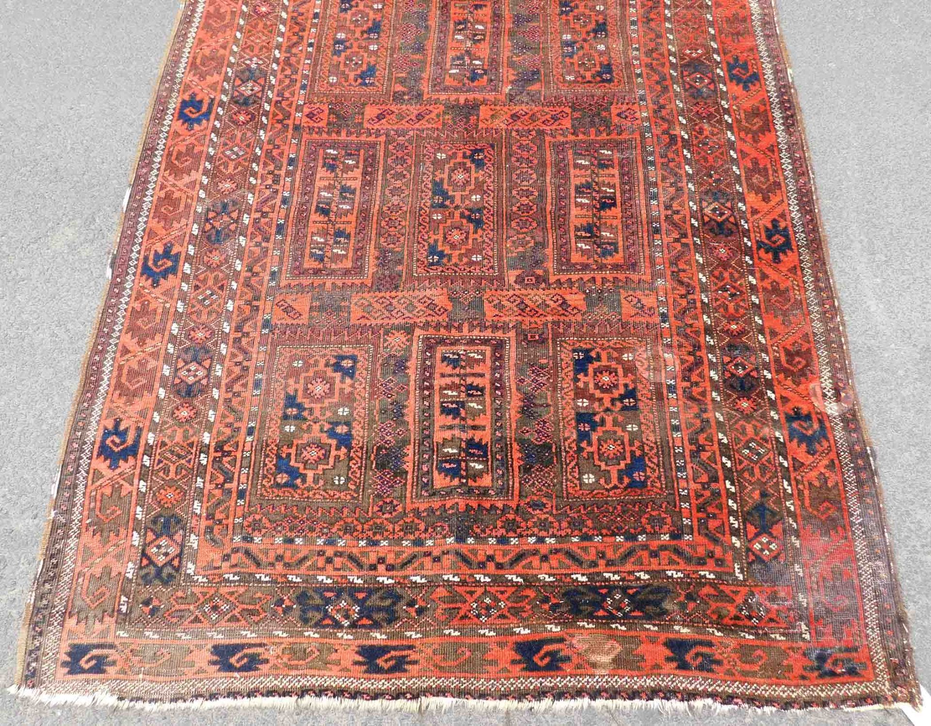 Baluch main carpet. Khorassan. Antique, around 1890202 cm x 122 cm. Knotted by hand. Wool on wool. - Image 2 of 6