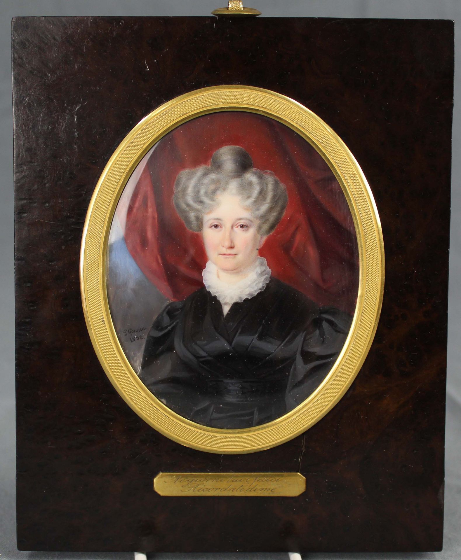 Paul GOMIEN (1799 - 1846). Lady. Half portrait. 1832.11 cm x 9 cm oval. Magnifying glass painting