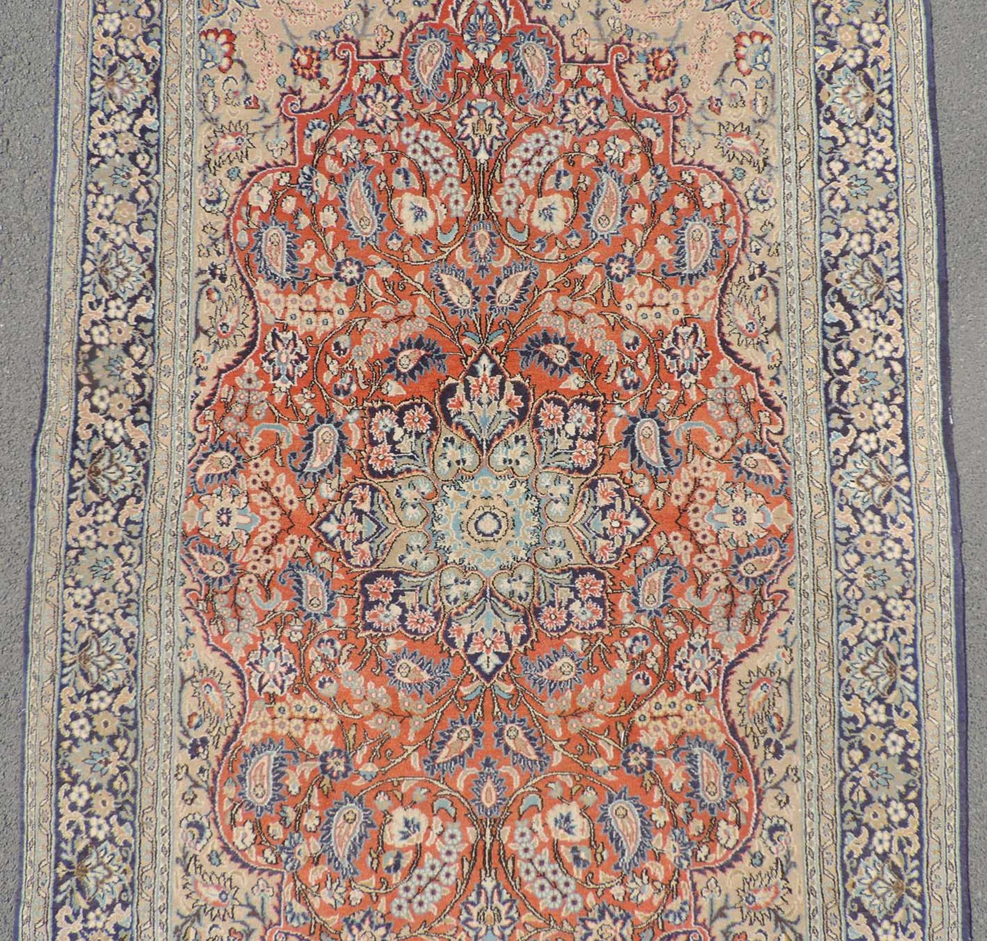 Ghum Persian rug. Iran. Fine weave with silk.230 cm x 140 cm. Knotted by hand. Wool and silk on - Image 3 of 6