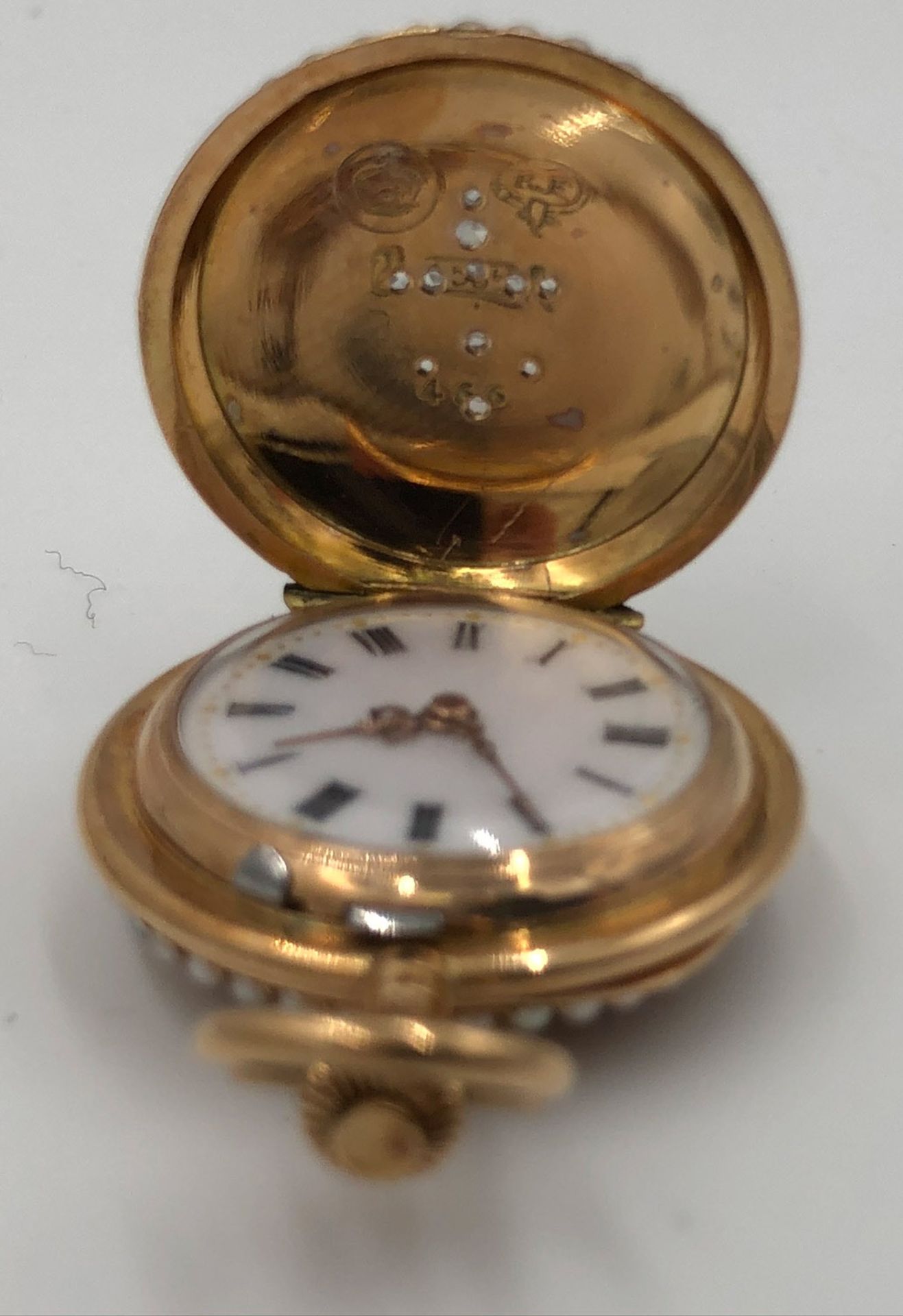 585 gold, three lid pocket watch. 11 diamonds, guilloche enamel, pearls.3 cm diameter without - Bild 4 aus 9