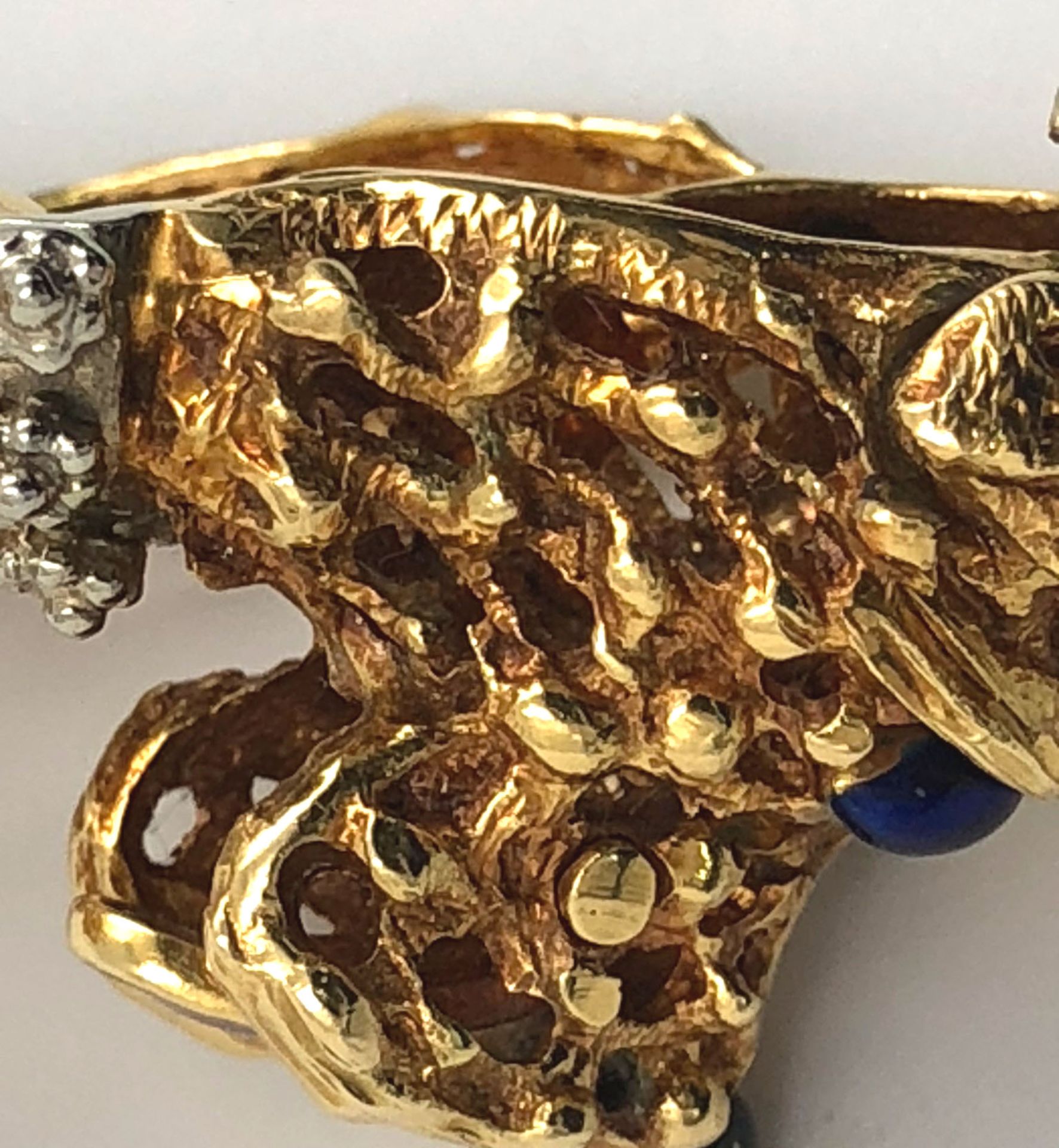 Brooch. Poodle. 750 gold. Gemstones.16.9 grams gross. Goldsmithing. Probably one of a kind. - Bild 8 aus 9