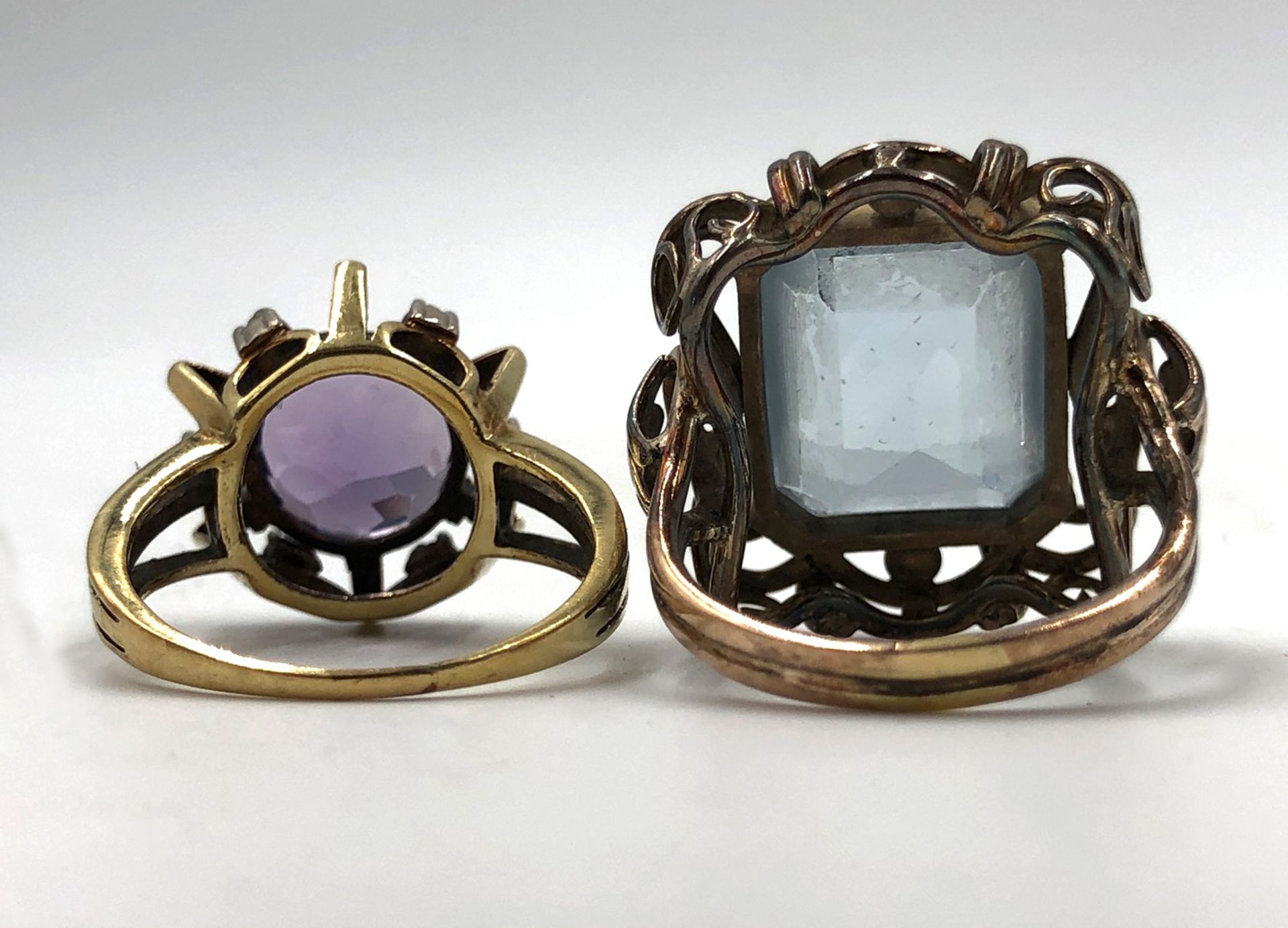 2 rings yellow gold 585.One with amethyst and 6 small diamonds. The other ring with a light blue - Bild 4 aus 10