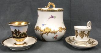 Meissen porcelain. Cookie jar, plus two cups with saucers.Up to 18.5 cm. Also Pfeifferzeit. With
