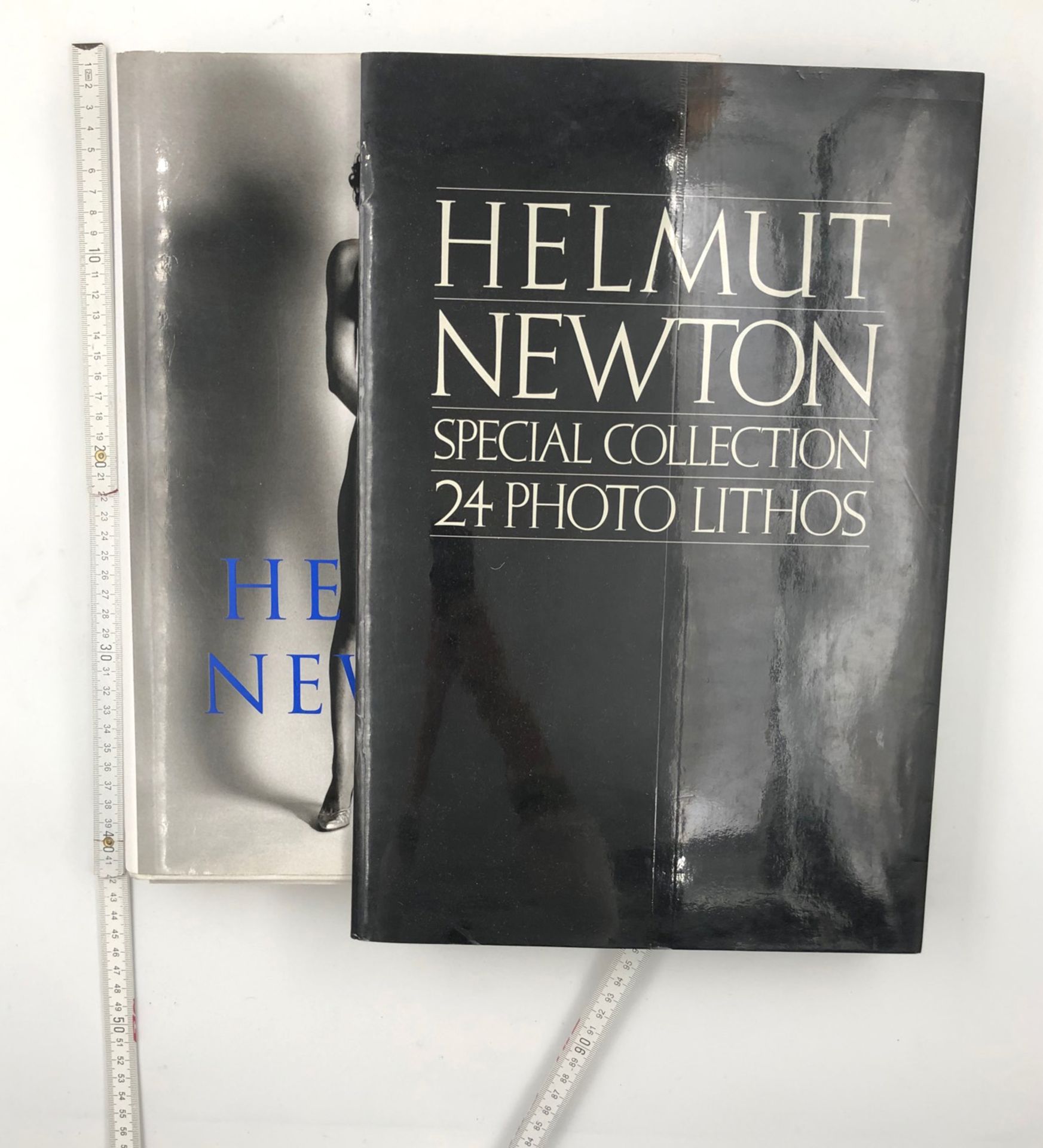 Helmut Newton (1920 - 2004). Special Edition and SUMO.2 books. Up to 40,5 cm x 28 cm.Helmut - Bild 3 aus 11