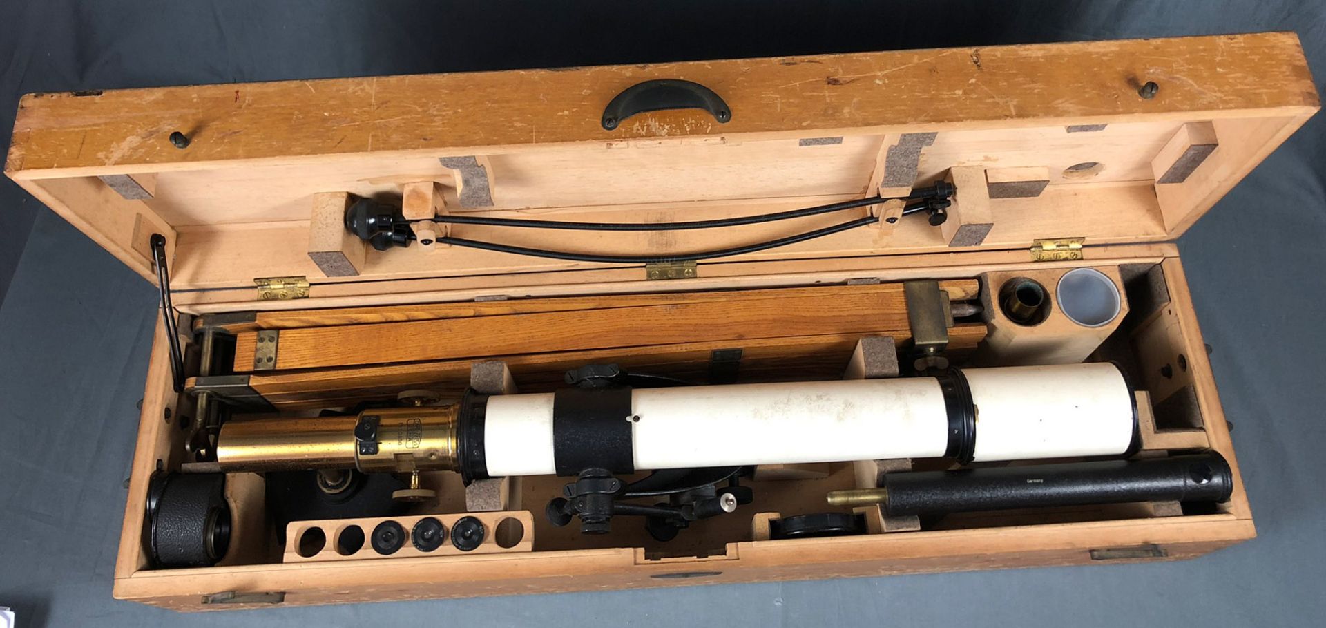 Carl Zeiss Jena telescope in original box.Probably azimuth telescope Carl Zeiss Jena, marked Carl - Bild 9 aus 14