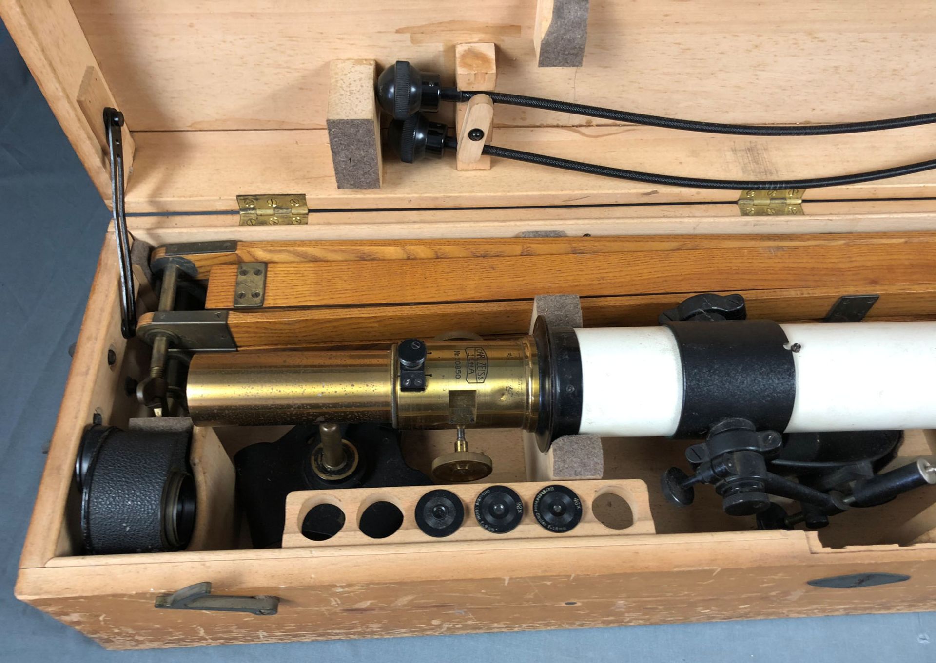 Carl Zeiss Jena telescope in original box.Probably azimuth telescope Carl Zeiss Jena, marked Carl - Bild 7 aus 14