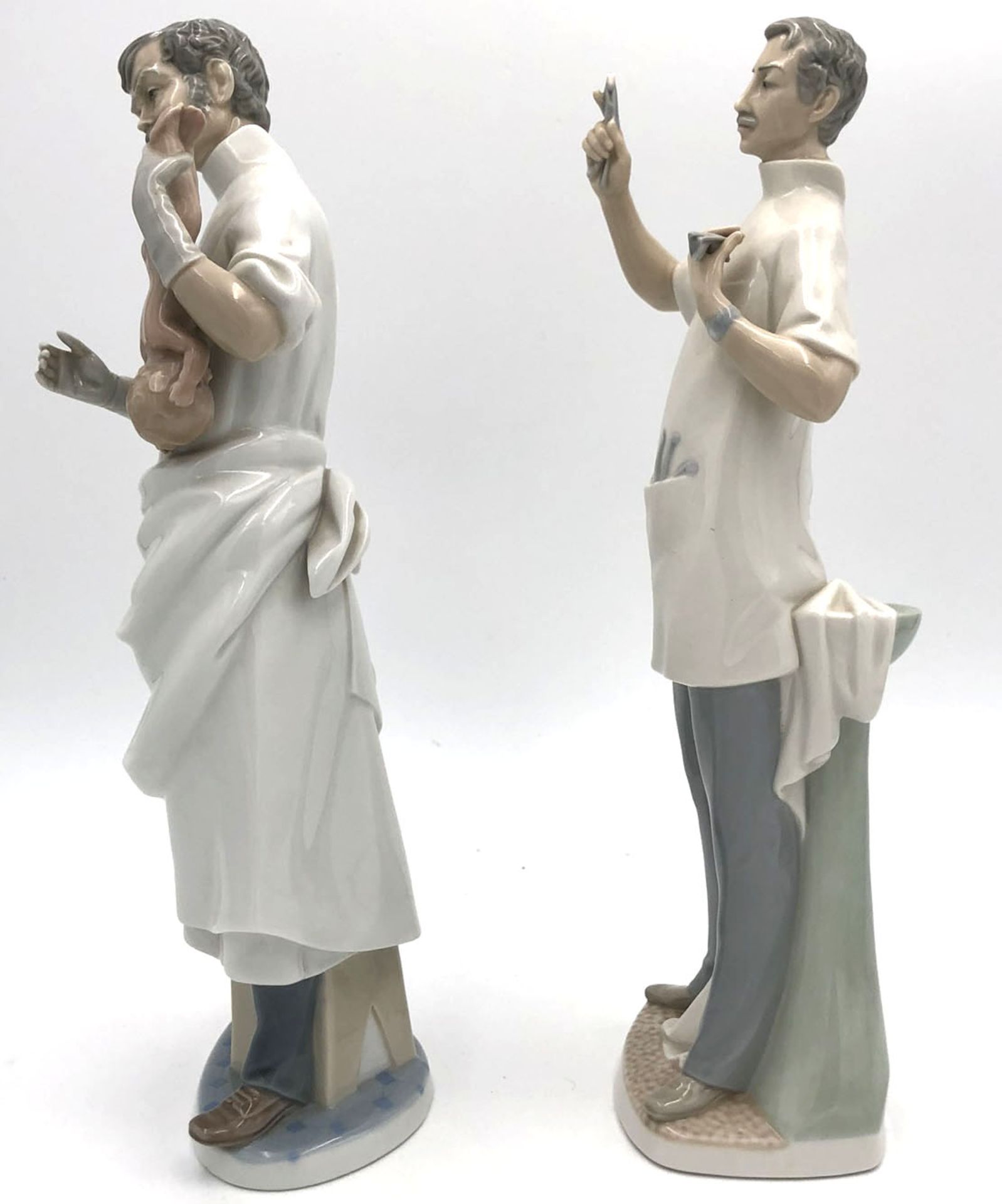 Salvador FURIO (XX). Lladro porcelain, Spain. 2 figures.Each 35 cm high. Dentist (1971), - Bild 6 aus 13