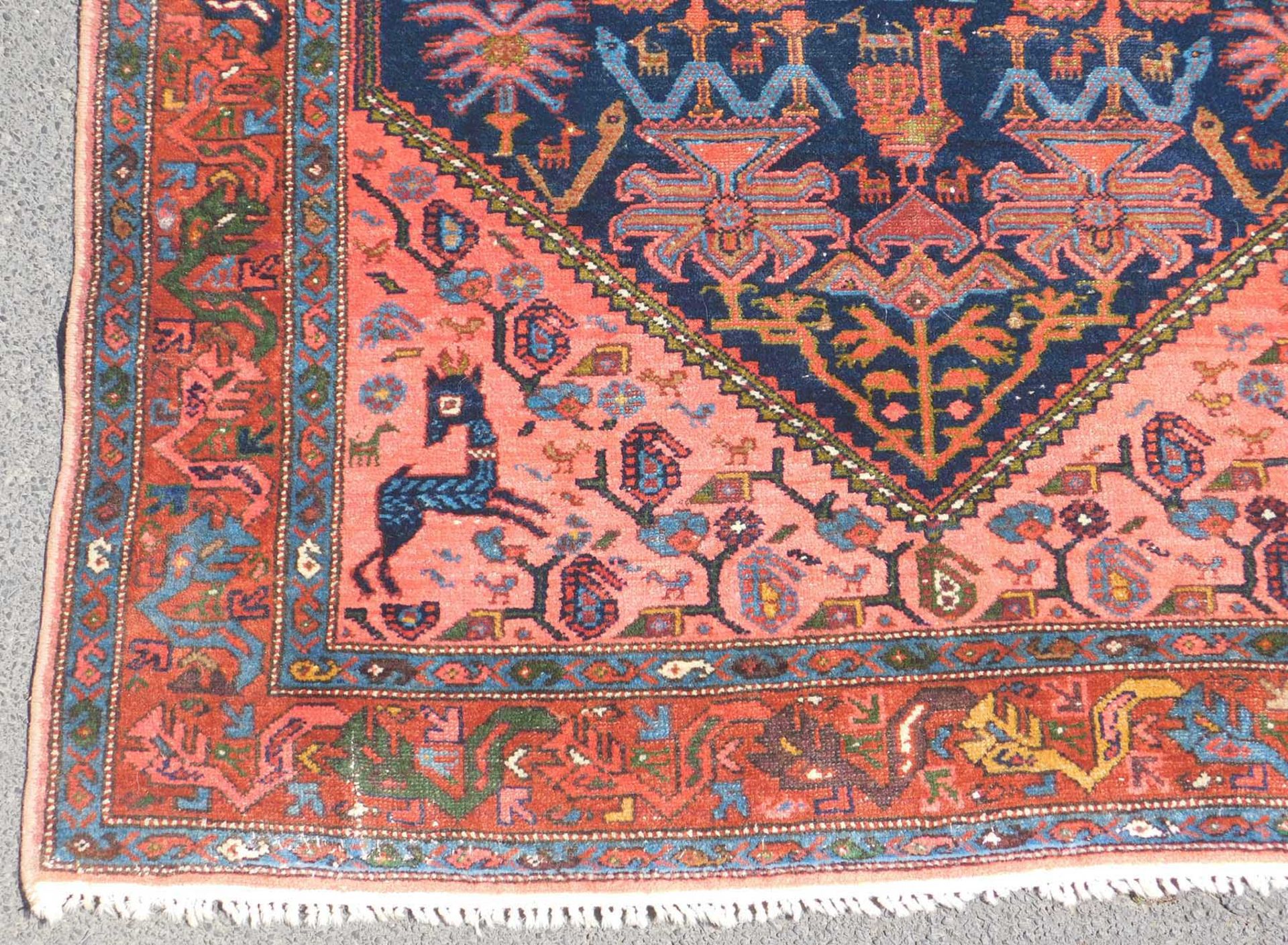 Nahawand Persian rug. Iran. Old. 1st Half of the 20th century.197 cm x 130 cm. Knotted by hand. Wool - Bild 4 aus 11