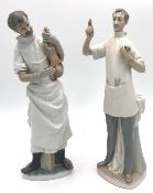 Salvador FURIO (XX). Lladro porcelain, Spain. 2 figures.Each 35 cm high. Dentist (1971),