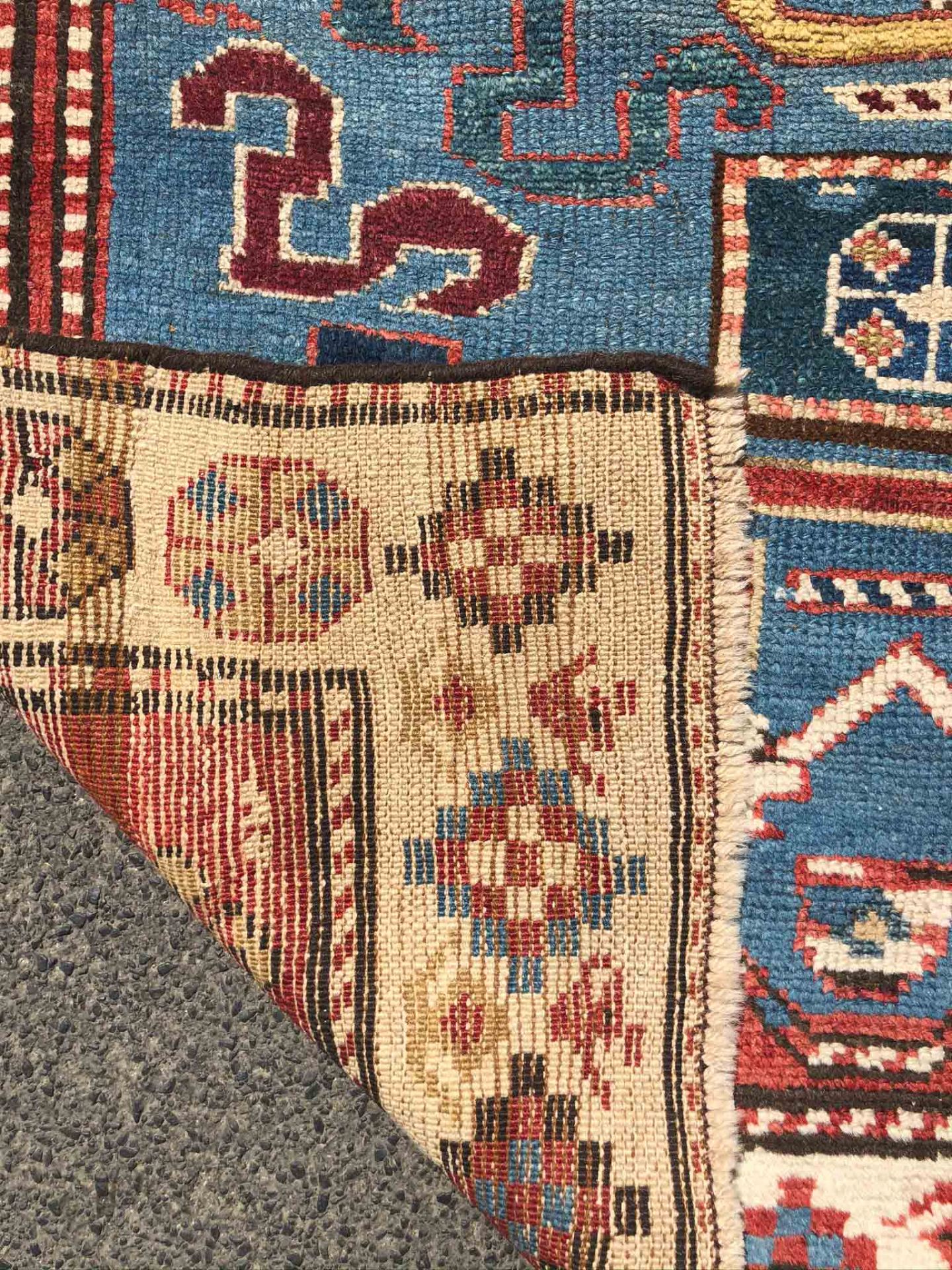 Shah - Savan tribal rug. Caucasus. Antique, probably 1828.254 cm x 105 cm. Knotted by hand. Wool - Bild 10 aus 10