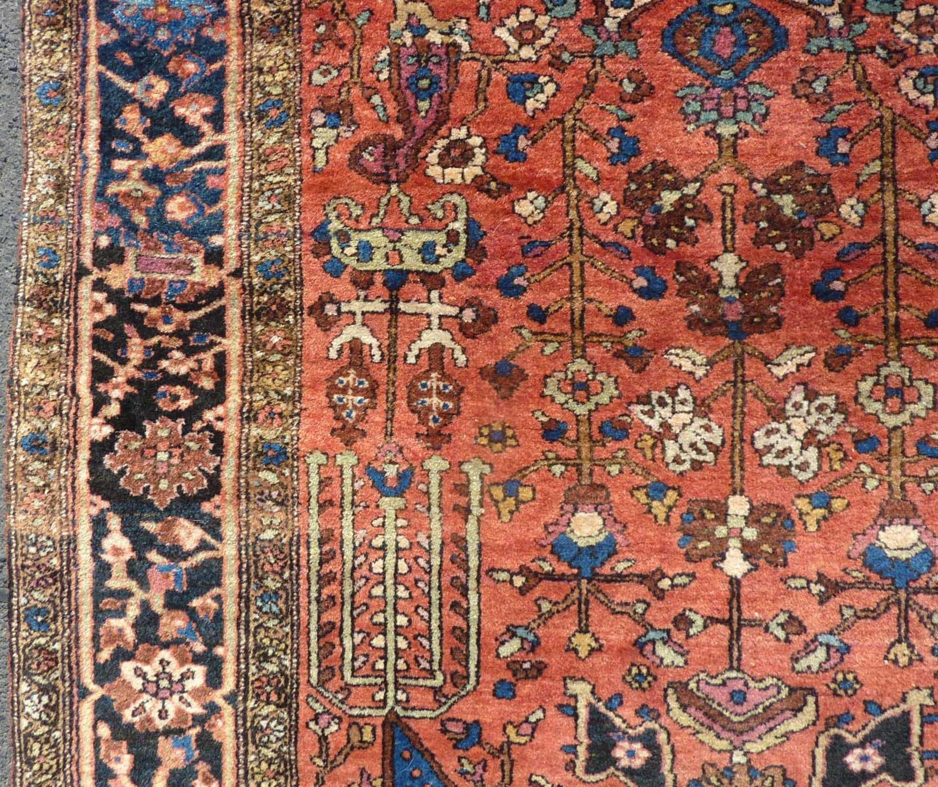 Saruk Persian rug. "US Sarugh". Iran. Old, around 1920.198 cm x 121 cm. Knotted by hand. Wool on - Image 9 of 11