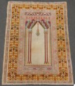 Gordes prayer rug. Turkey. Antique, 19th century.167 cm x 128 cm. Knotted by hand. Wool on wool.