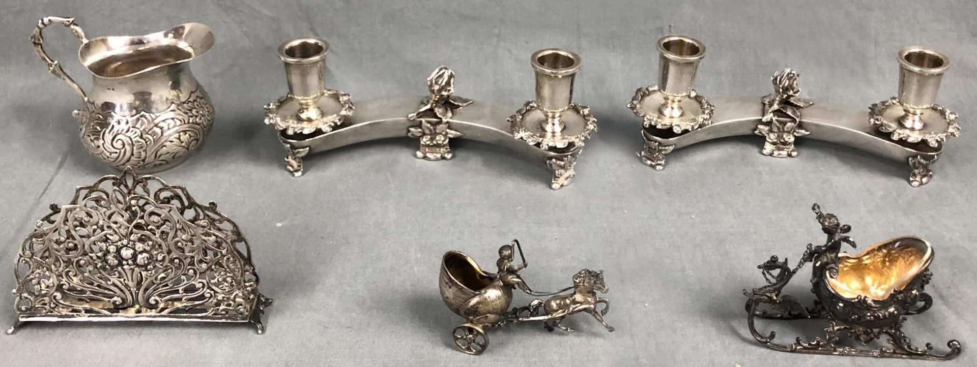 Silver. Some items Sterling.(12 + 13 + 15 + 41). 3084 grams gross. In addition 2 boxes.Silber. - Bild 7 aus 14