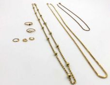 Jewelry 333 gold. 3 necklaces. 2 rings and 3 small creoles.33.7 grams gross. Hallmarks or checked.