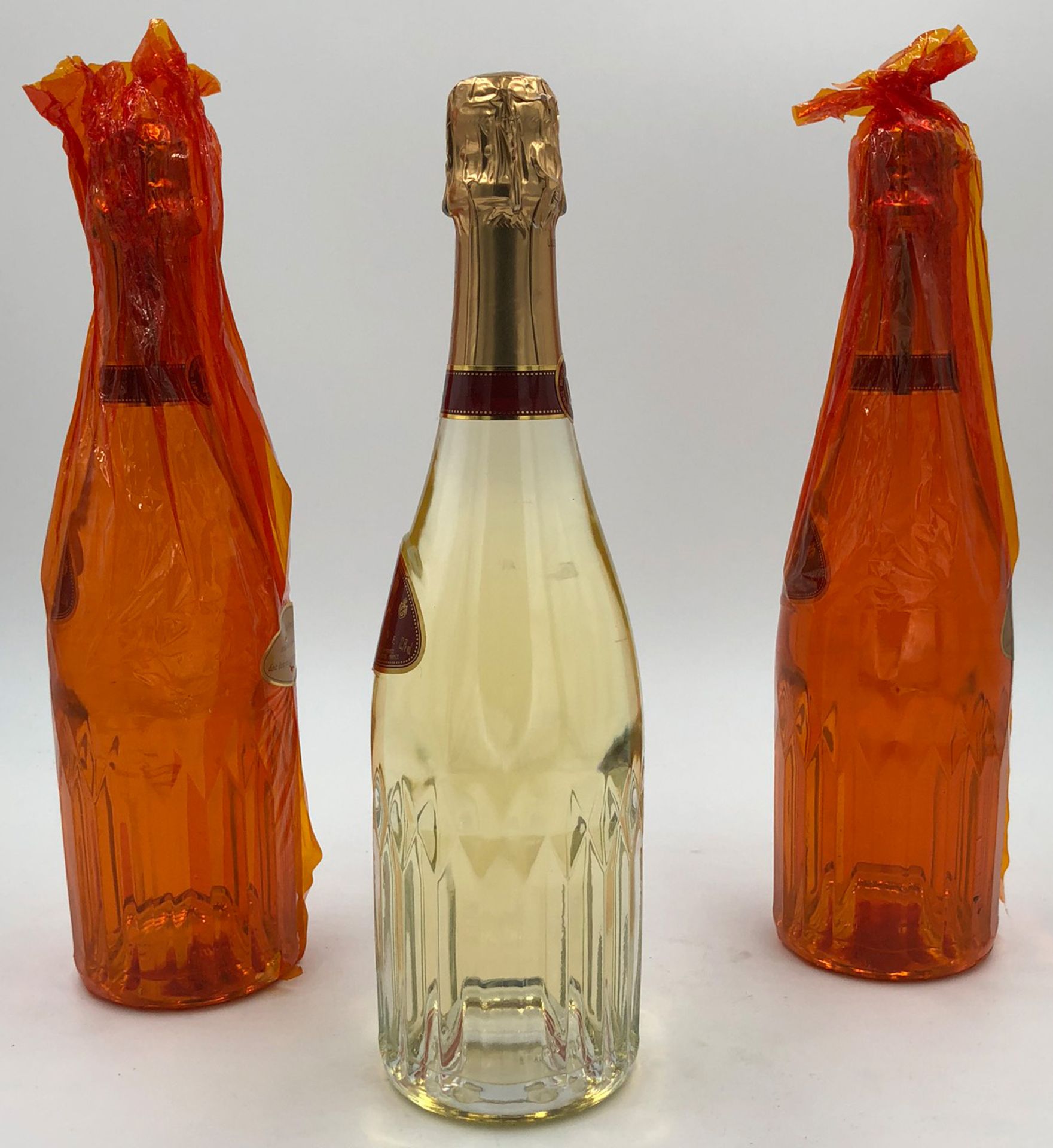 Cuveé CARTIER Champagner Brut. 3 whole bottles.750 ml, 12.5% vol. Produit de France. MA-3277-64- - Bild 2 aus 8