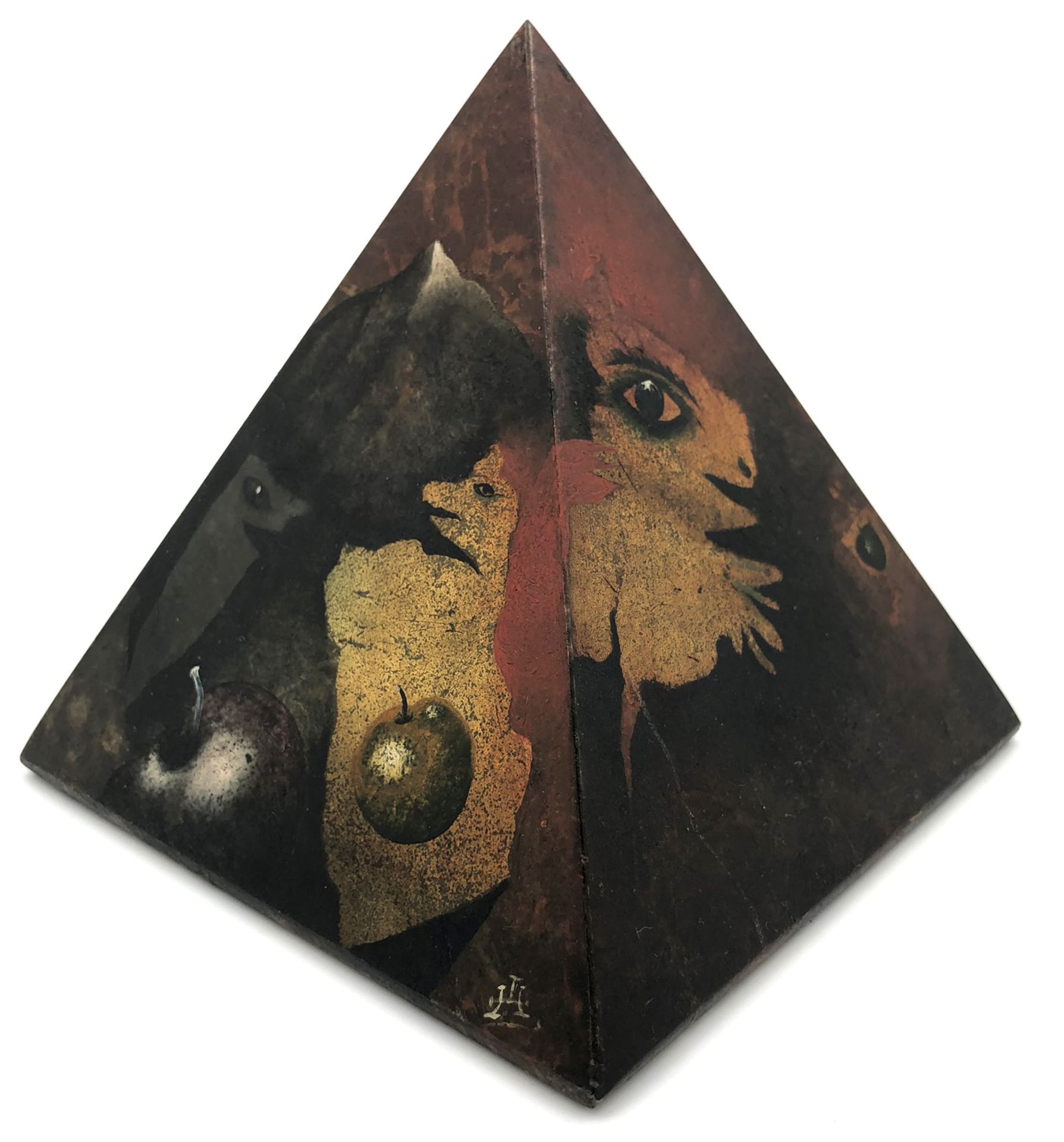 Horst G. LOEWEL (1939 -). ''Die Teidepyramide''.15 cm x 15 x 15 cm. Sculpture. Oil on stone. - Bild 7 aus 9