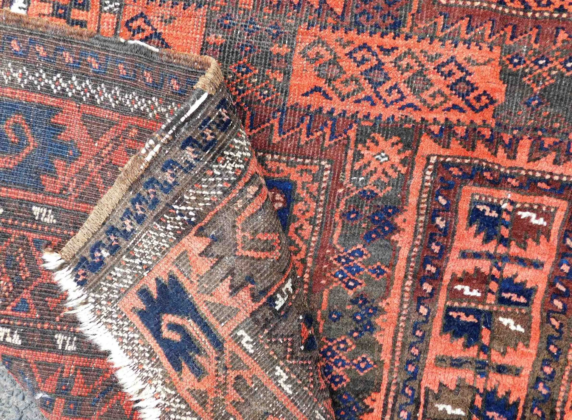 Baluch main carpet. Khorassan. Antique, around 1890202 cm x 122 cm. Knotted by hand. Wool on wool. - Image 6 of 6