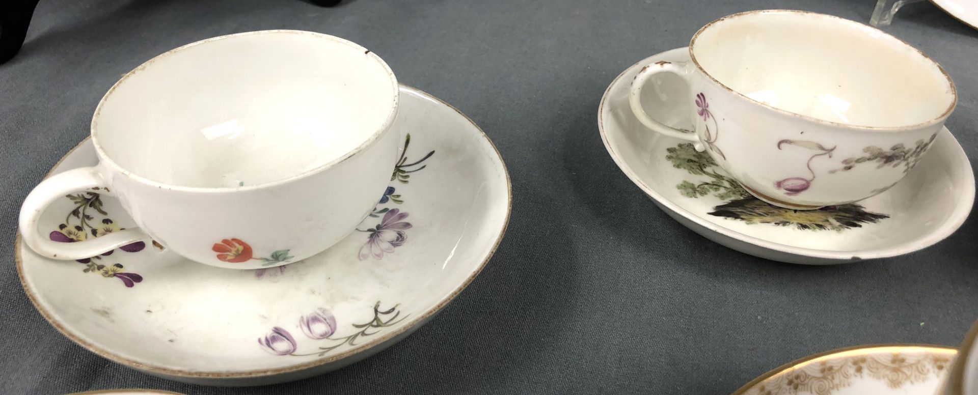 18 parts of Meissen porcelain. Partially still 18th century?Breakthrough plate 24 cm in diameter. - Bild 12 aus 20