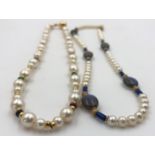 2 necklaces. Arabia. 750 gold, cultured pearls, gemstones.2 Colliers. Arabien. Gold 750,