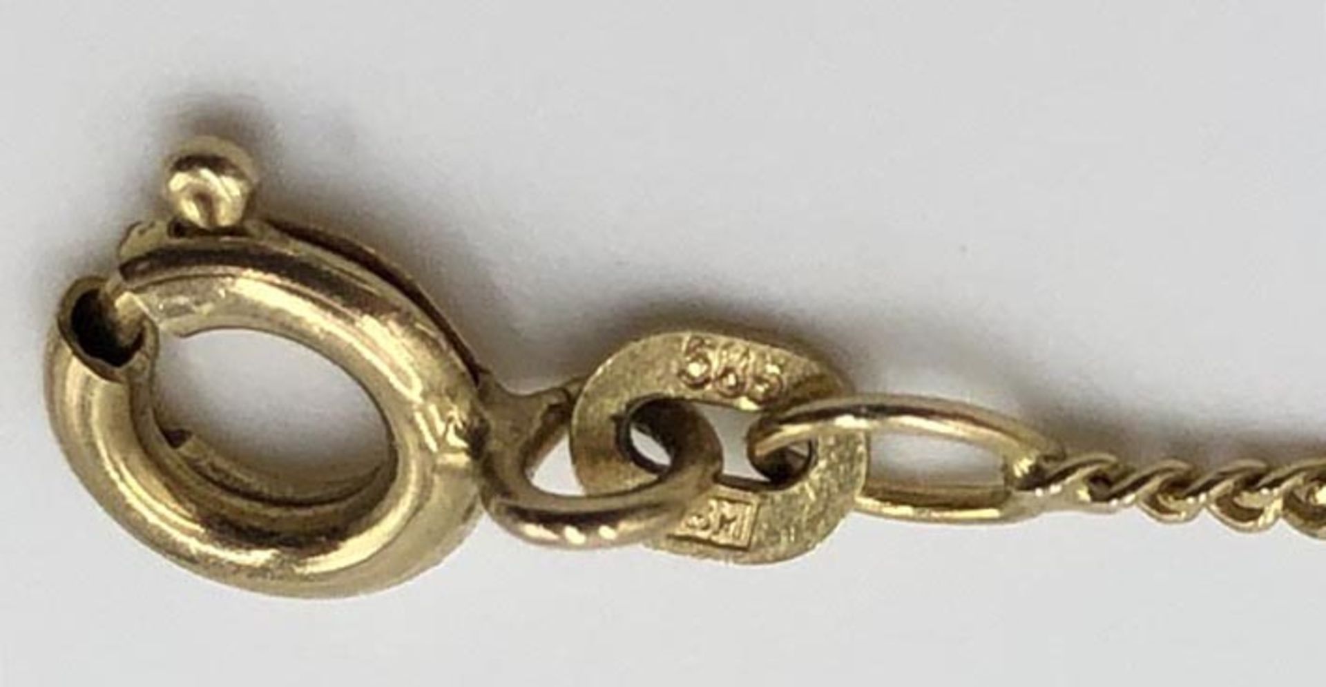 Gold 585 jewelry. See photos.22.3 grams gross. Hallmarks or checked. Partly old collector's jewelry. - Image 3 of 5